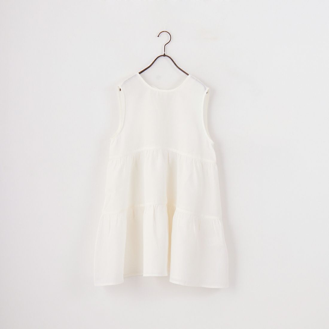 06 O.WHITE