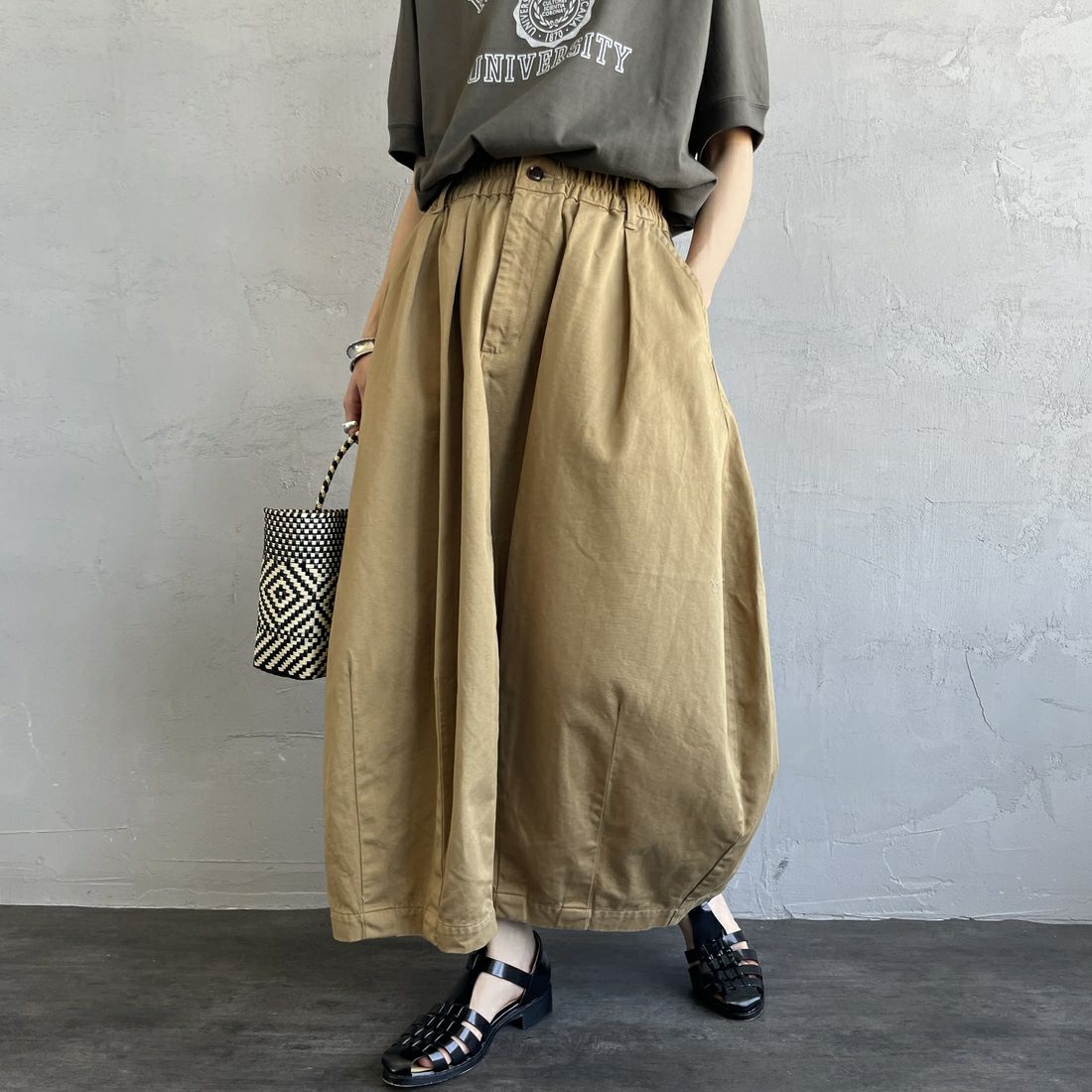 34 KHAKI B&&モデル身長：158cm 着用サイズ：1&&