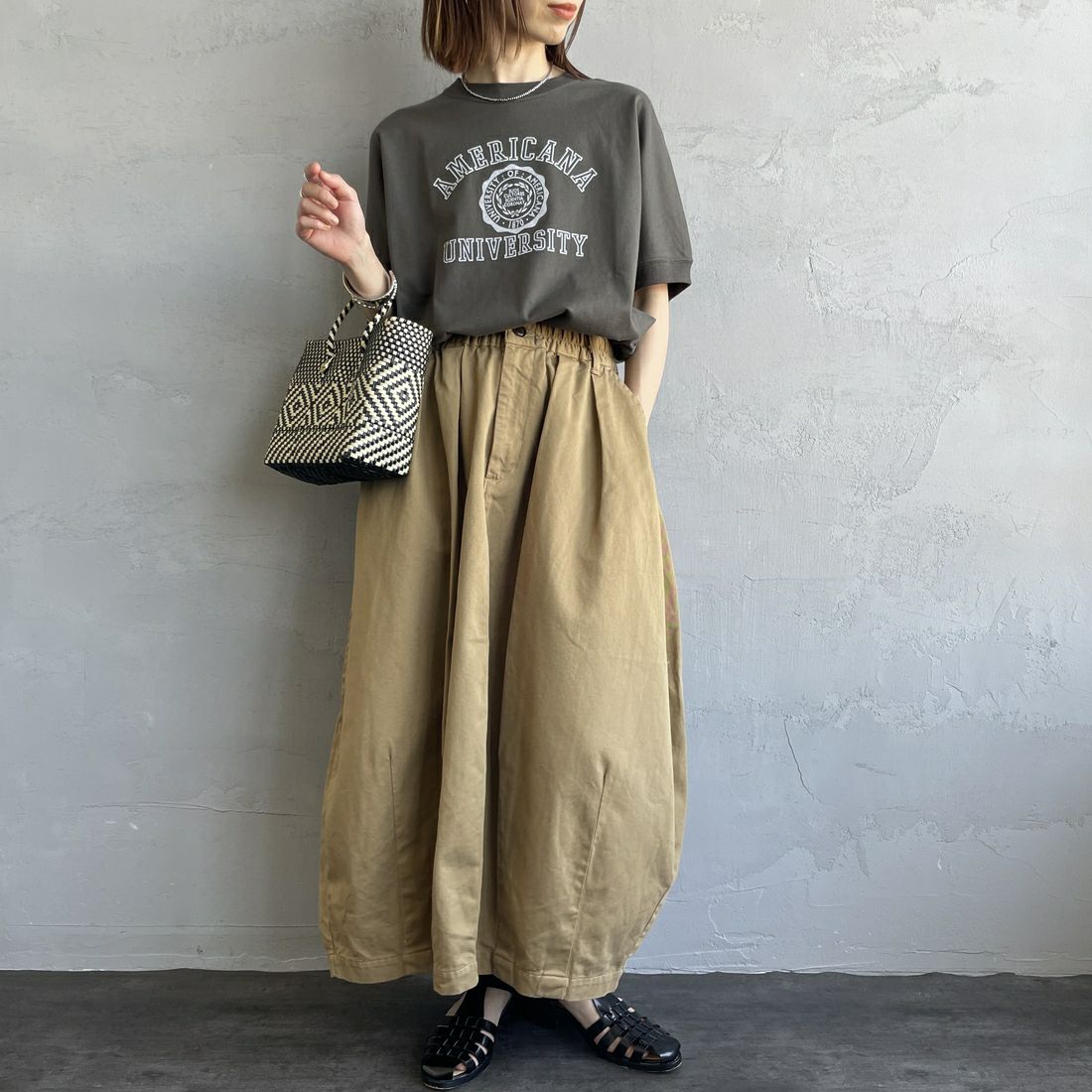 HARVESTY [ハーベスティ] チノサーカススカート [A22503] 34 KHAKI B &&モデル身長：158cm 着用サイズ：1&&