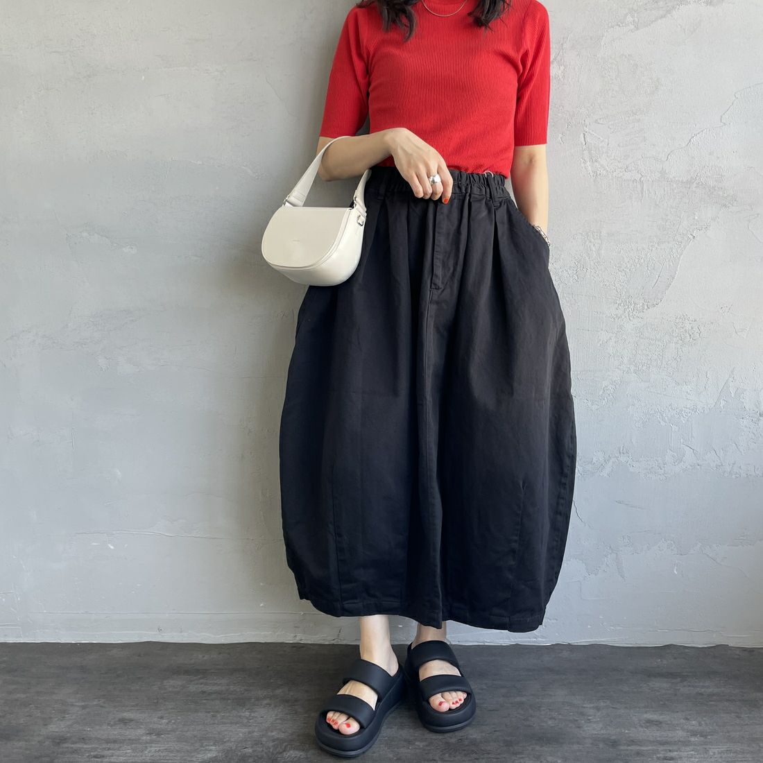 HARVESTY [ハーベスティ] チノサーカススカート [A22503] 19 BLACK &&モデル身長：160cm 着用サイズ：1&&