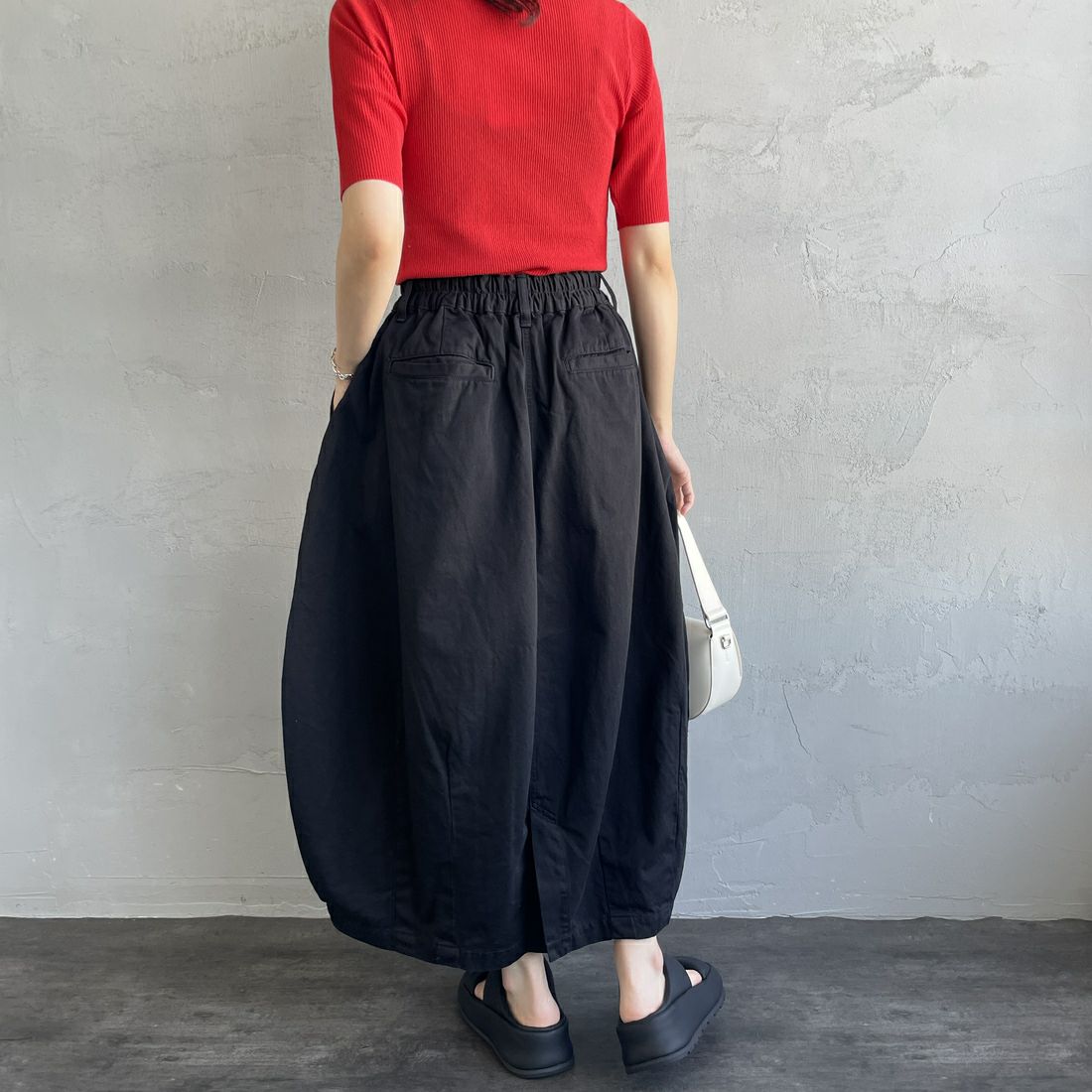 HARVESTY [ハーベスティ] チノサーカススカート [A22503] 19 BLACK &&モデル身長：160cm 着用サイズ：1&&