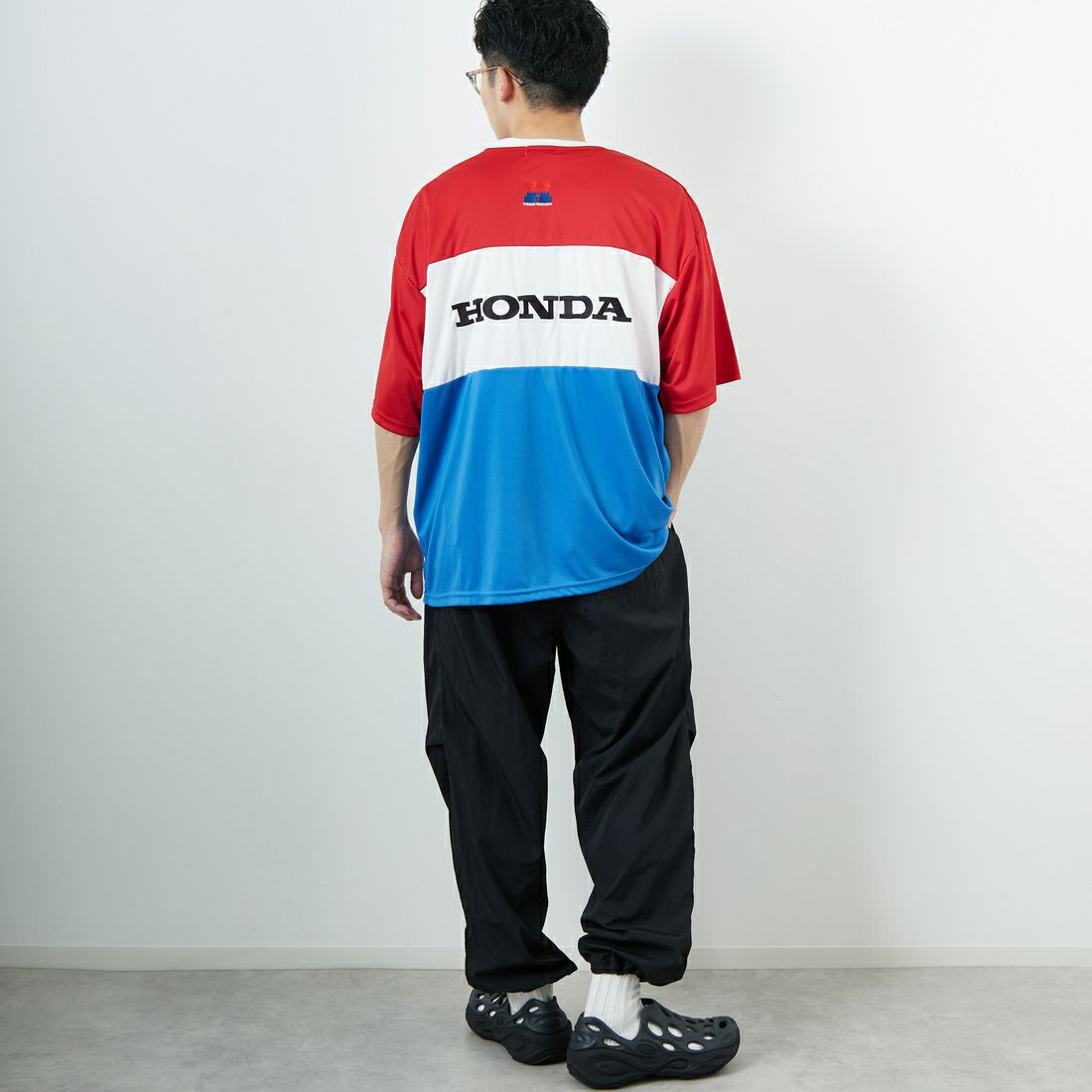 HONDA × JEANSFACTORY [ホンダ × ジーンズファクトリー] レーシングTシャツ [JFC-252-052] HONDA &&モデル身長：168cm 着用サイズ：L&&