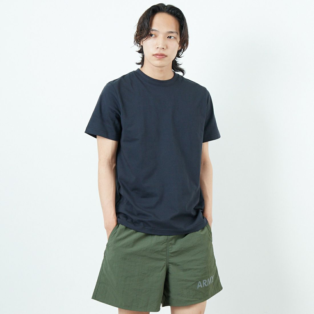 BLACK&&モデル身長：179cm 着用サイズ：M&&