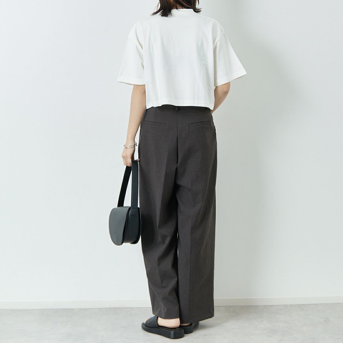 SCREEN STARS [スクリーンスターズ] 別注 リメイクプリントTシャツ [2522-RMPTIN-JF] OFF WHITE &&モデル身長：167cm 着用サイズ：F&&