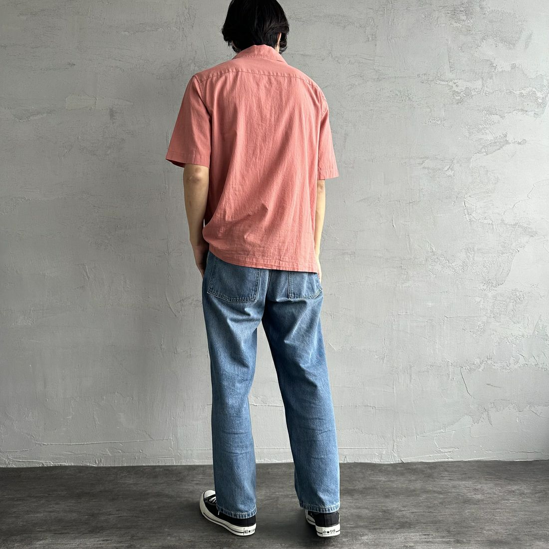 FRED PERRY [フレッドペリー] クレープコットン ショートスリーブオープンカラーシャツ [M7762] X90 PUTTY &&モデル身長：179cm 着用サイズ：M&&