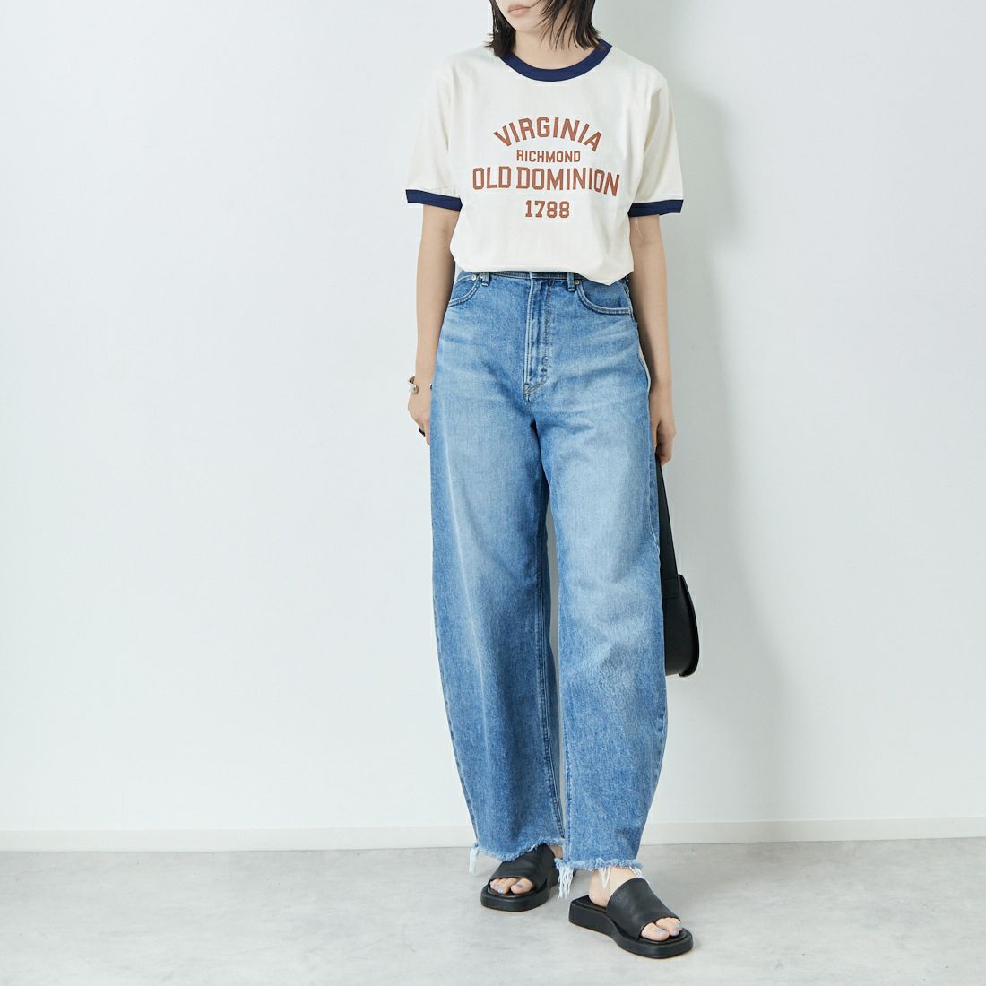 SCREEN STARS [スクリーンスターズ] 別注 プリントリンガーTシャツ [2522-205IN-JF] OFF WHITE &&モデル身長：167cm 着用サイズ：F&&
