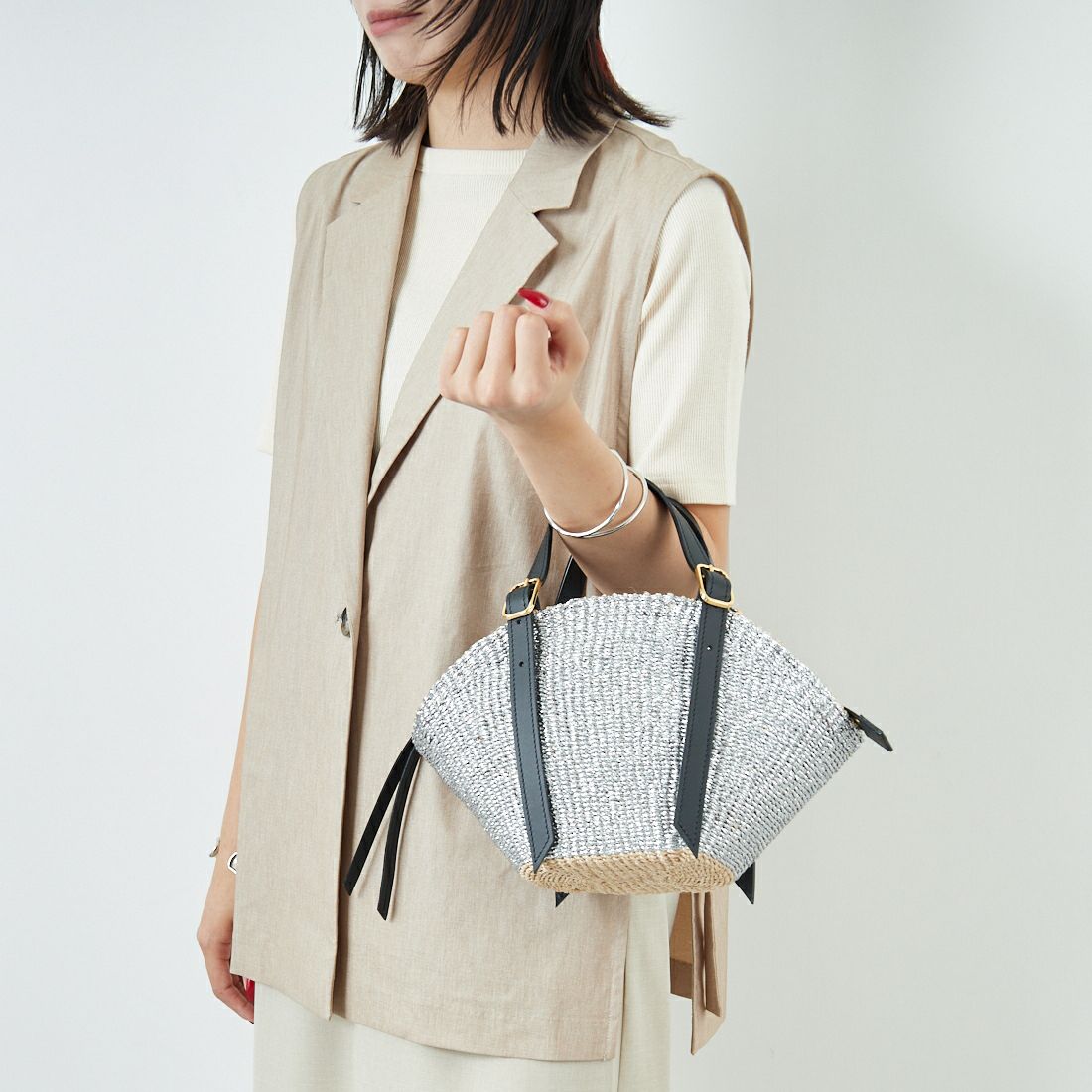 VIOLAd'ORO [ヴィオラドーロ] MIRO メタリックカラーカゴバッグ [V-8896] SILVER