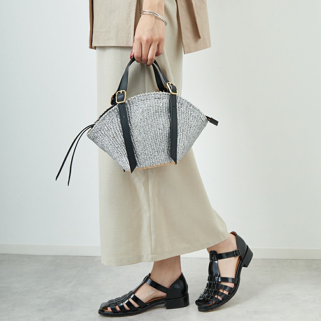 VIOLAd'ORO [ヴィオラドーロ] MIRO メタリックカラーカゴバッグ [V-8896] SILVER