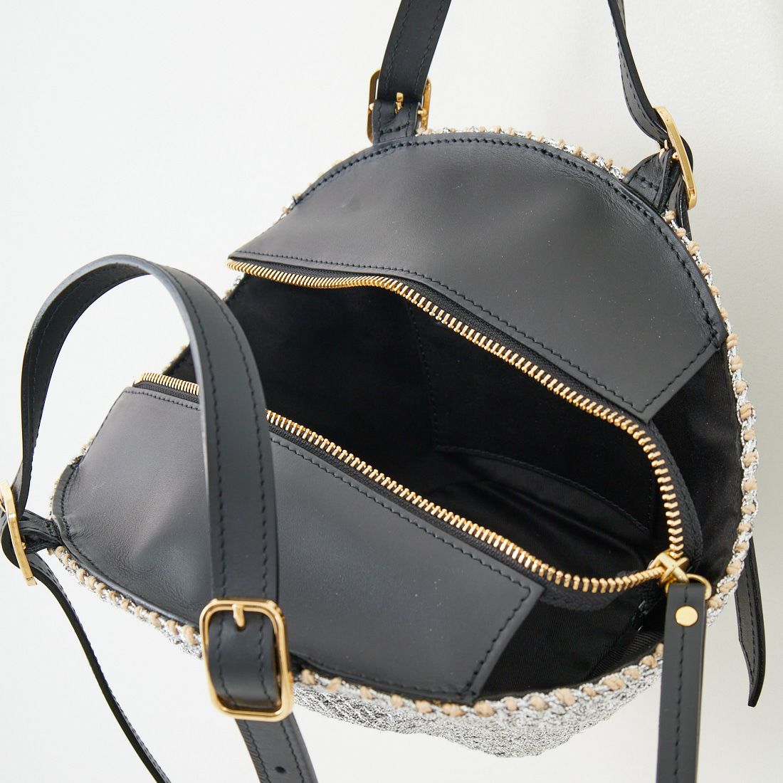 VIOLAd'ORO [ヴィオラドーロ] MIRO メタリックカラーカゴバッグ [V-8896] SILVER