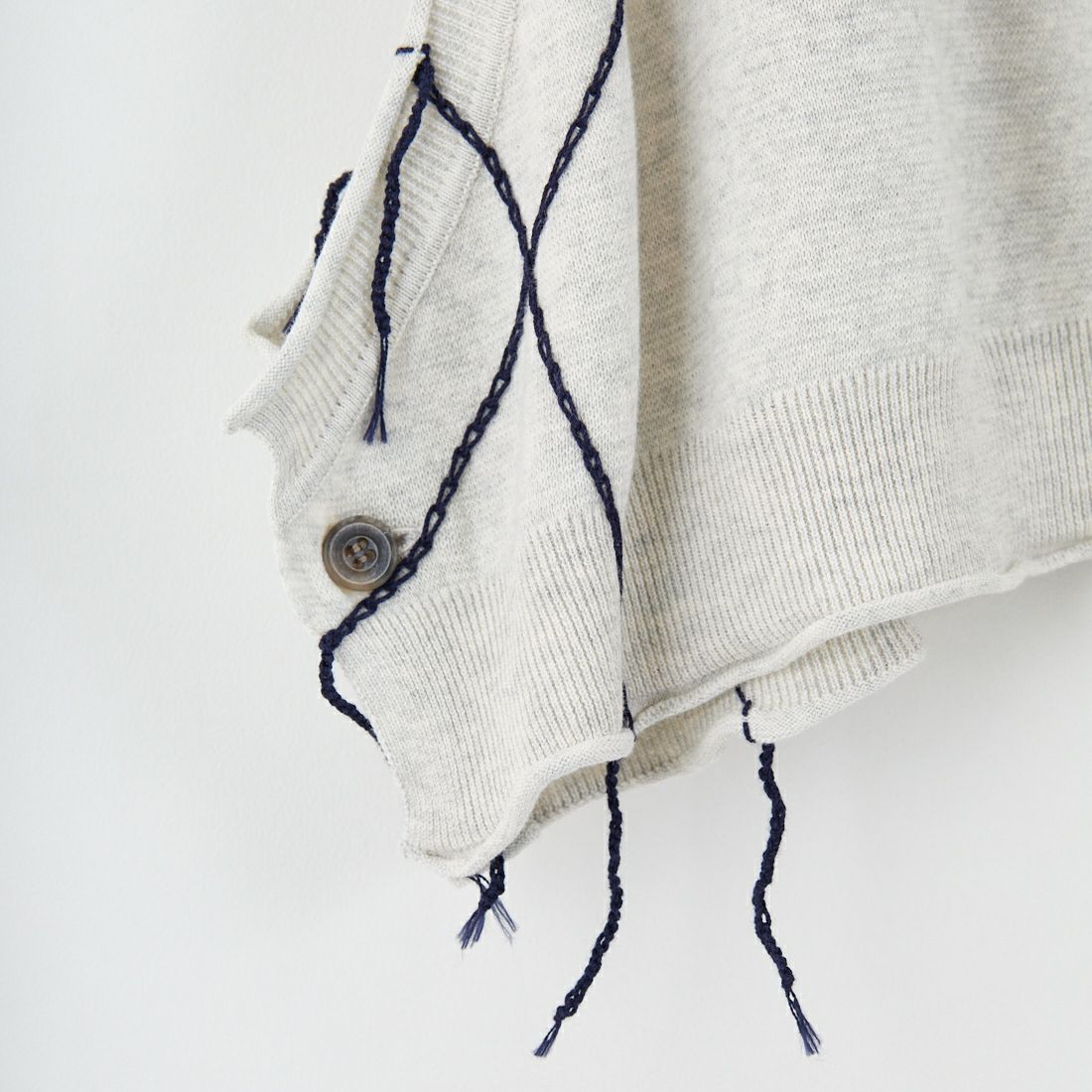 ESTROISLOSE [エストゥロワルーズ] チェーンステッチ刺繍ベスト [EK25203] 03 OATMEAL