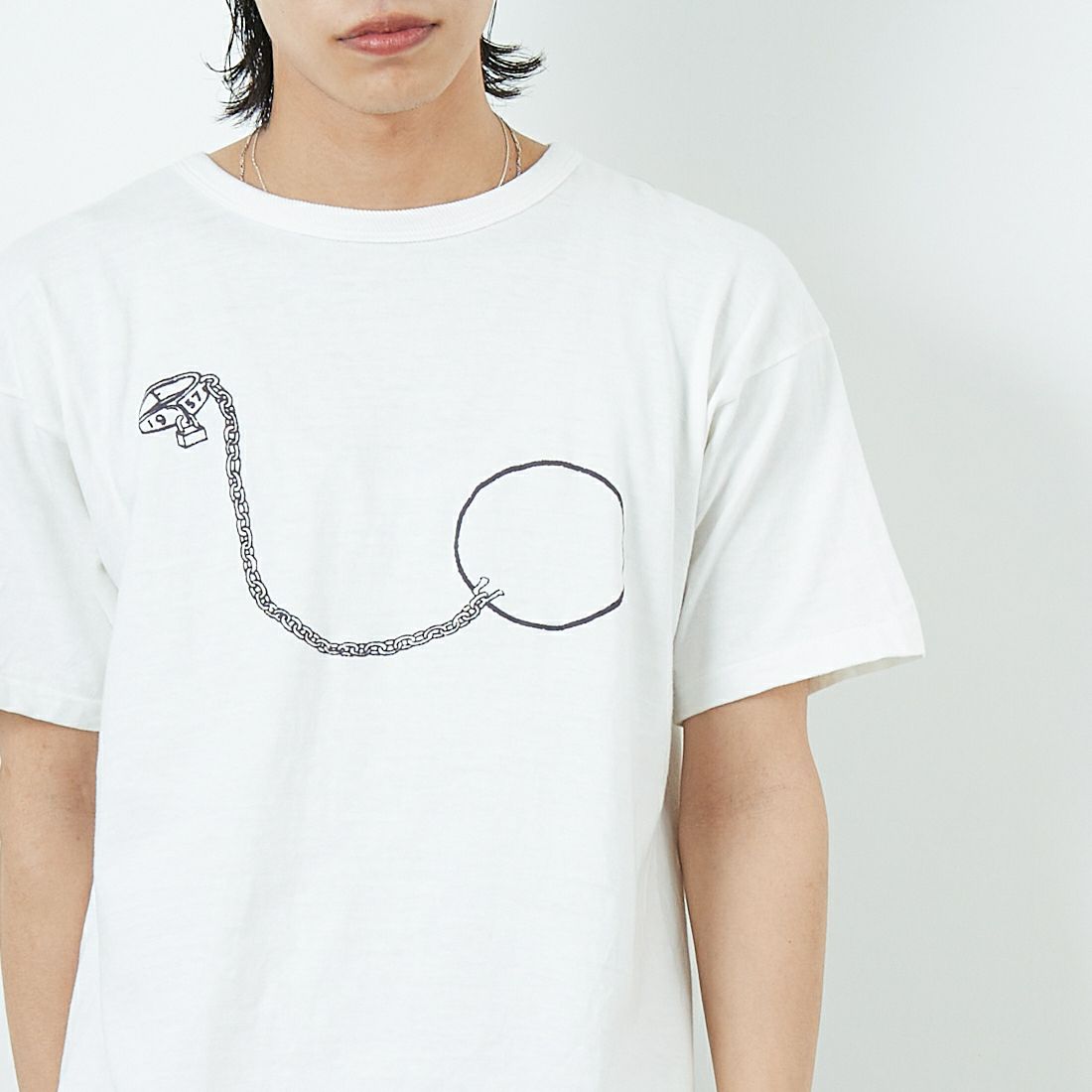 BOW WOW [バウワウ] BALL AND CHAIN 8812 ショートスリーブTシャツ [BW251-BC8T] 88/12 WHIT &&モデル身長：179cm 着用サイズ：L&&