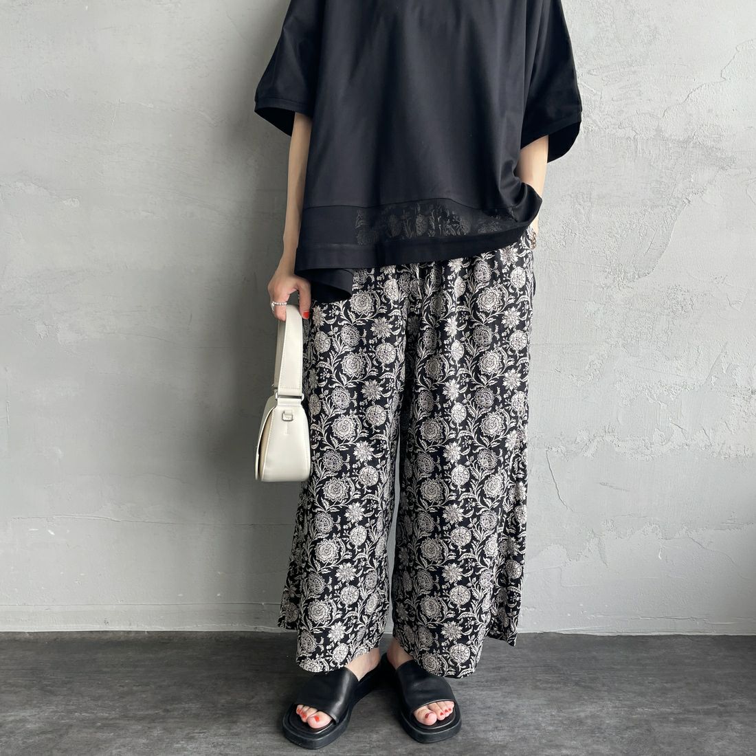 9982 BK/BE&&モデル身長：160cm 着用サイズ：2&&