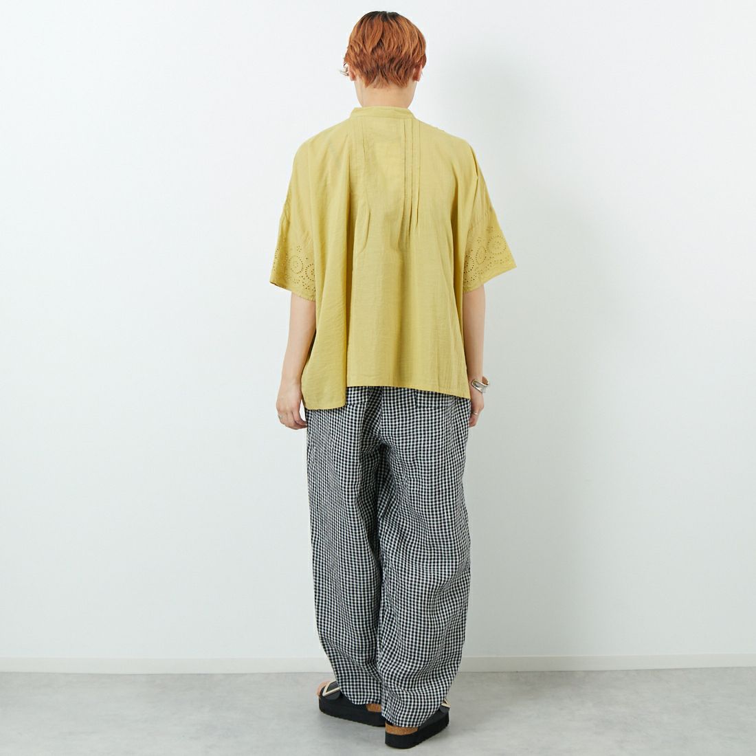 soil [ソイル] カットワークレース バンドカラーシャツ [INSL24221] 5600 YELLO &&モデル身長：160cm 着用サイズ：1&&