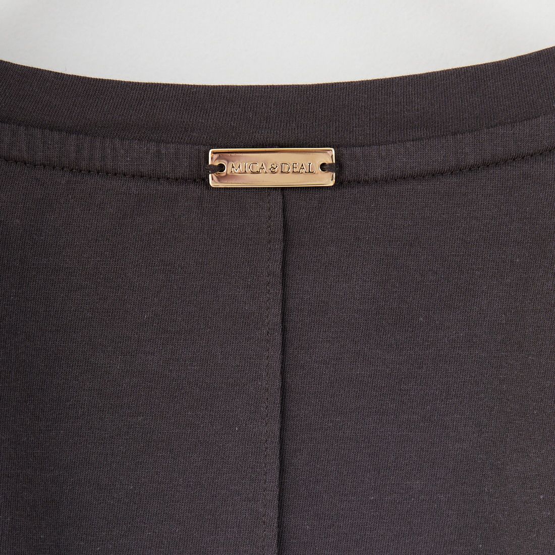ンドディール] VEGAN ATHLETIC フリルスリーブTシャツ [0125209111] SUMIKURO