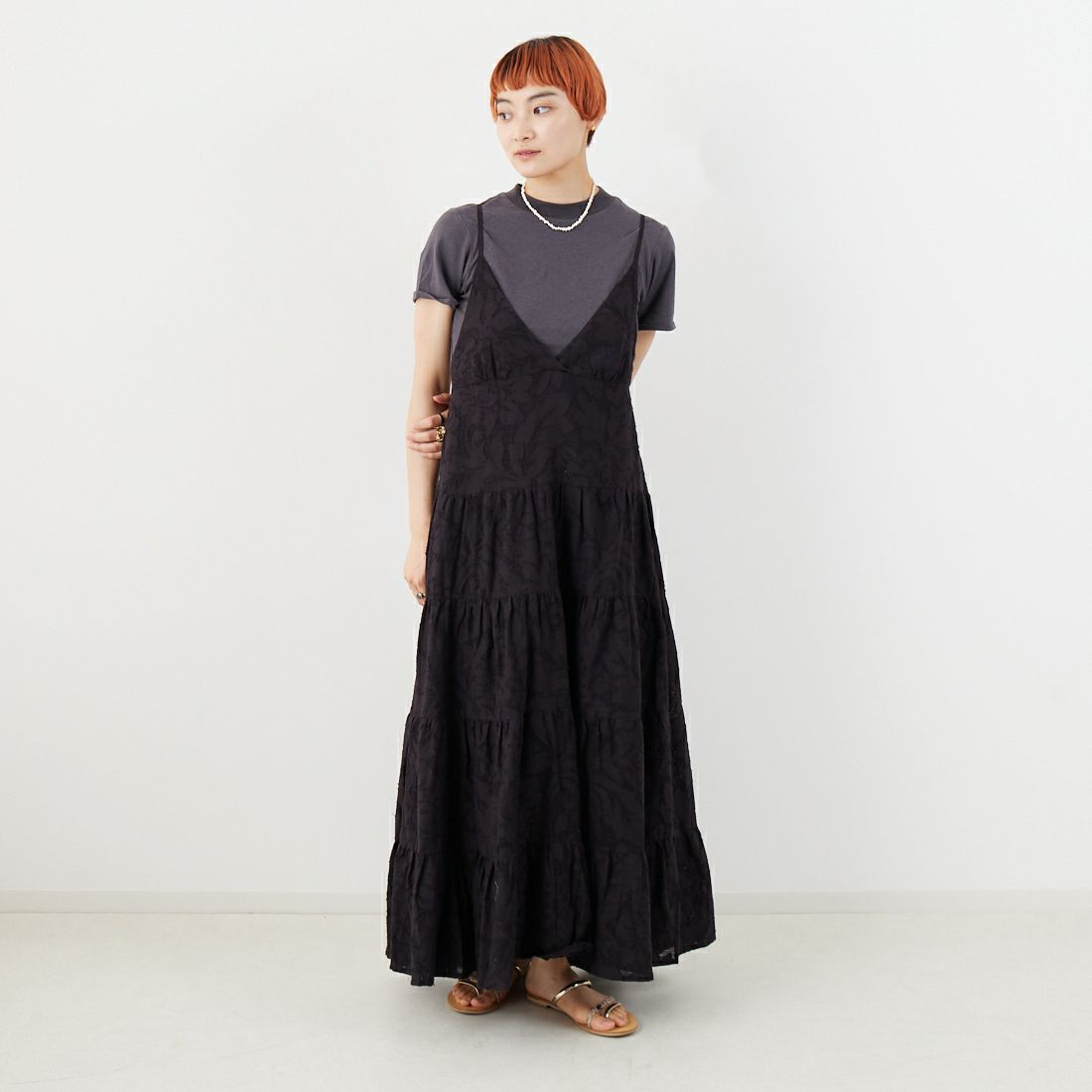Jeans Factory Clothes [ジーンズファクトリークローズ] カットジャガード ティアードワンピース [24951-PF] BLACK &&モデル身長：160cm 着用サイズ：F&&