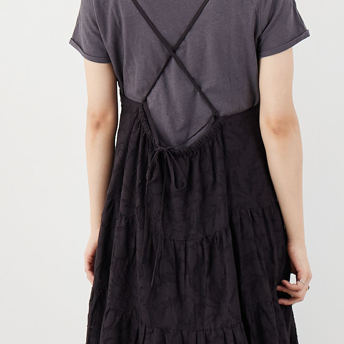 Jeans Factory Clothes [ジーンズファクトリークローズ] カットジャガード ティアードワンピース [24951-PF] BLACK &&モデル身長：160cm 着用サイズ：F&&