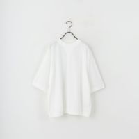 01 WHITE