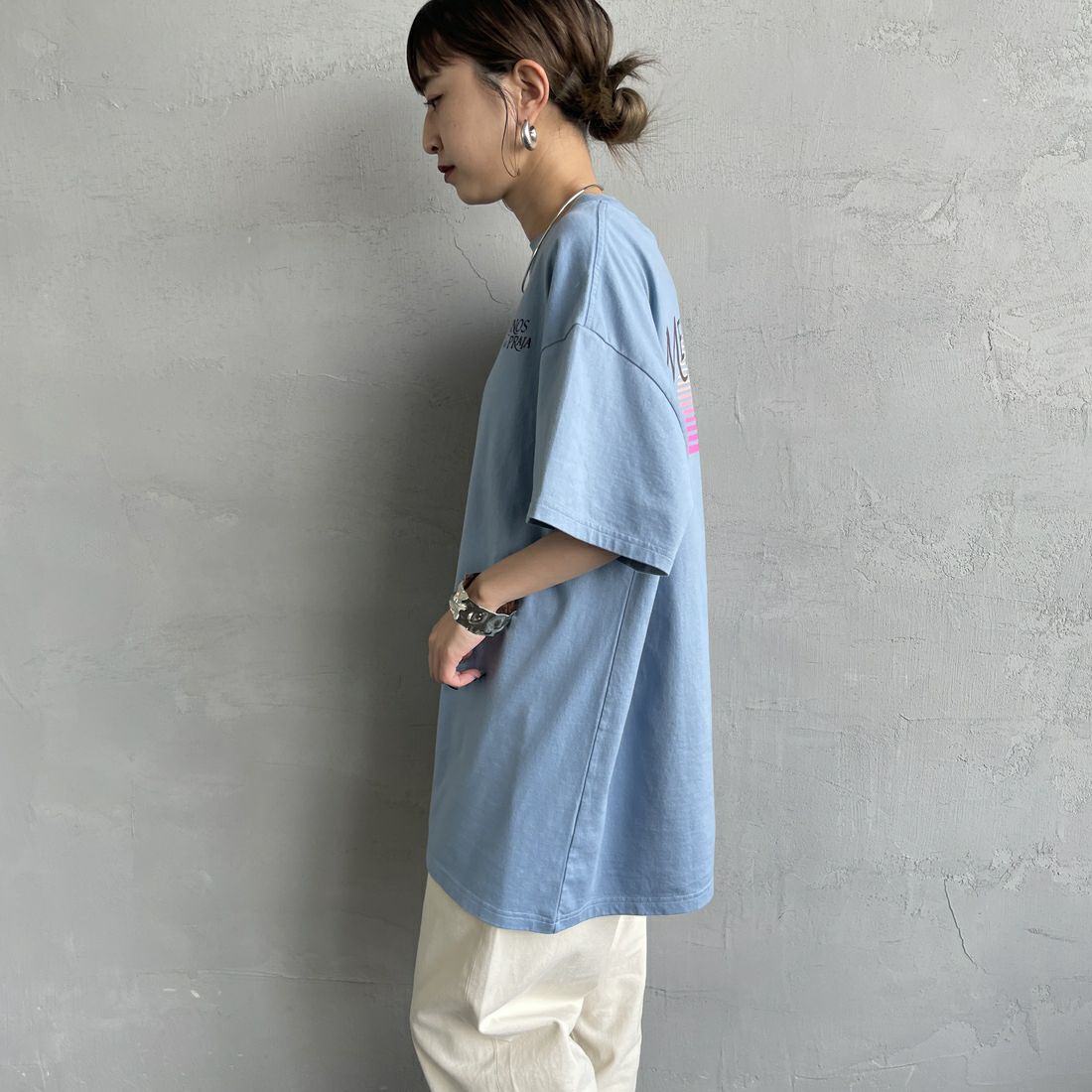 THE SHINZONE [ザ シンゾーン] MENINOS da PRAIA Tシャツ [25MMSCU04] 81 LIGHT B &&モデル身長：150cm 着用サイズ：F0&&