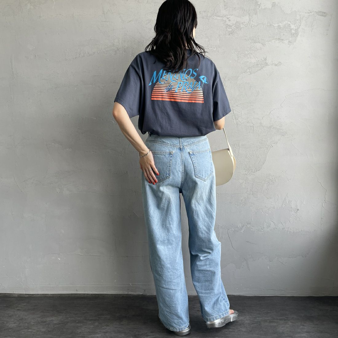 THE SHINZONE [ザ シンゾーン] MENINOS da PRAIA Tシャツ [25MMSCU04] 05 C.GRAY &&モデル身長：160cm 着用サイズ：F0&&