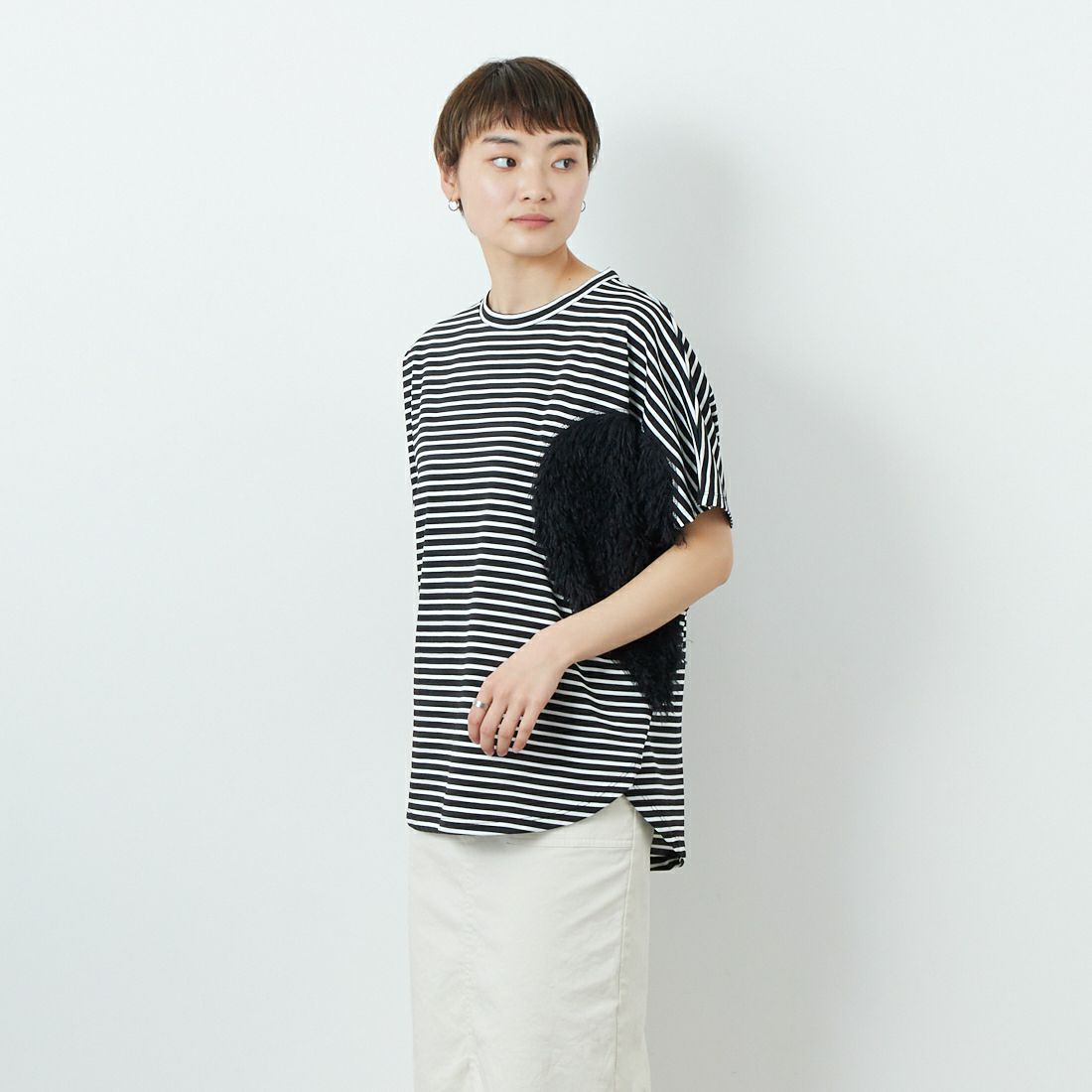Margaux vintage [マルゴーヴィンテージ] ハートフリンジボーダーTシャツ [MHP-CT-001] BK OFF/BLK &&モデル身長：160cm 着用サイズ：F&&