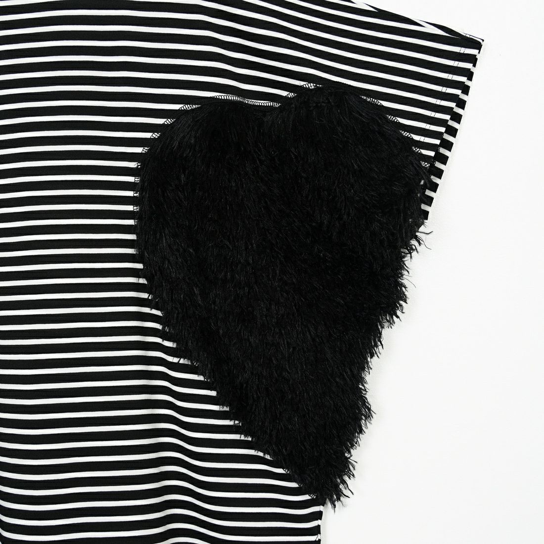 Margaux vintage [マルゴーヴィンテージ] ハートフリンジボーダーTシャツ [MHP-CT-001] BK OFF/BLK