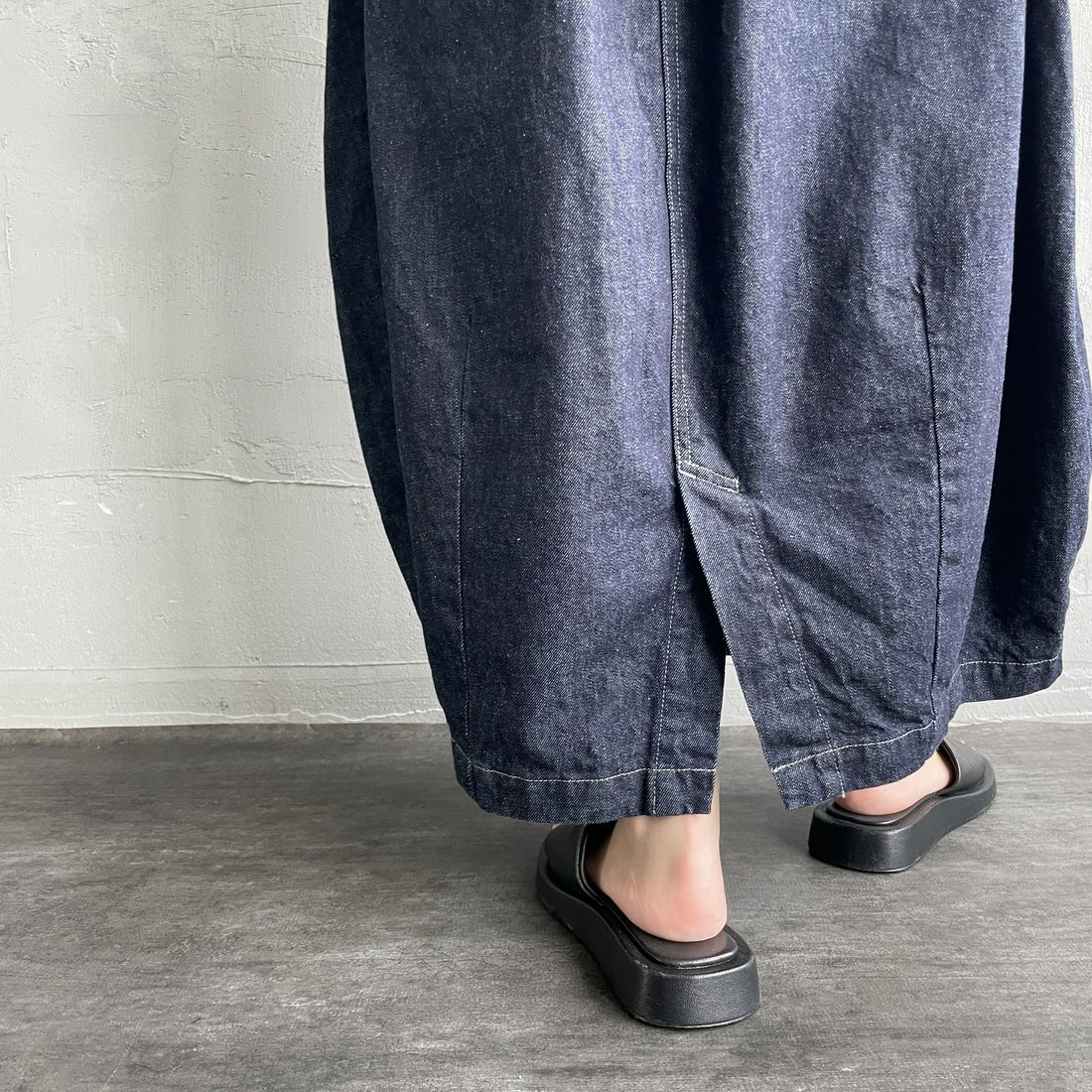 HARVESTY [ハーベスティ] デニムサーカススカート [A22504] 98 ONE-WAS &&モデル身長：158cm 着用サイズ：0&&