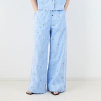 BLU&&モデル身長：160cm 着用サイズ：36&&