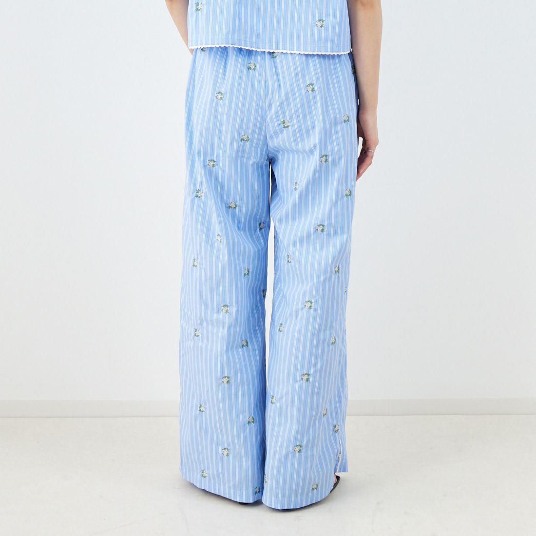 MAISON SPECIAL [メゾンスペシャル] パジャマイージーパンツ [21251465708] BLU &&モデル身長：160cm 着用サイズ：36&&