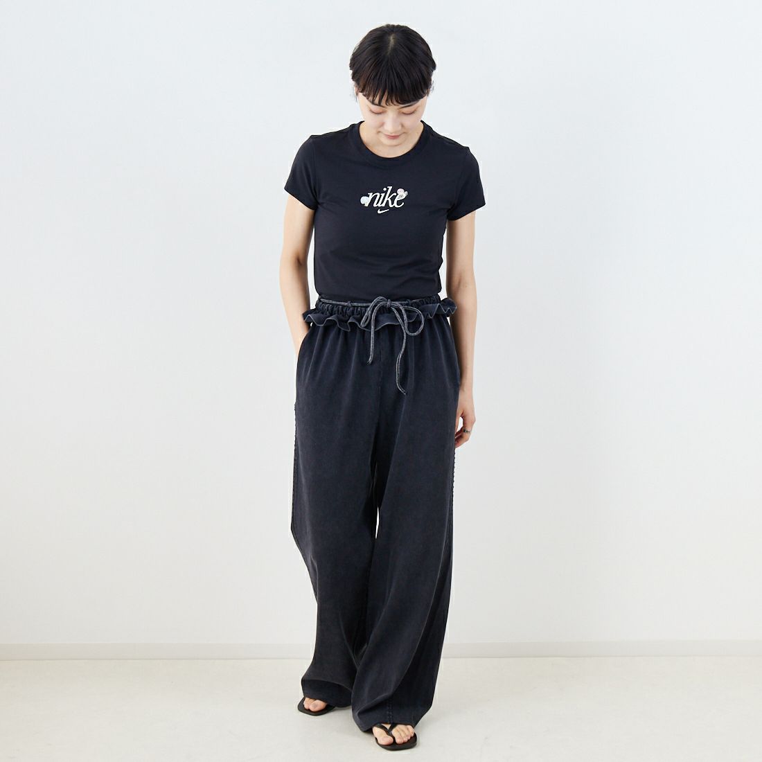 MAISON SPECIAL [メゾンスペシャル] ウエストフリルスウェットパンツ [21251465812] C.GRY &&モデル身長：160cm 着用サイズ：36&&