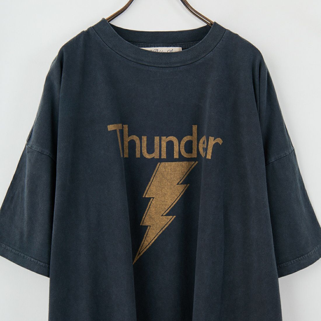 REMI RELIEF [レミレリーフ] 別注 ビッグプリントTシャツ THUNDER [RN28369284-JF] BLACK