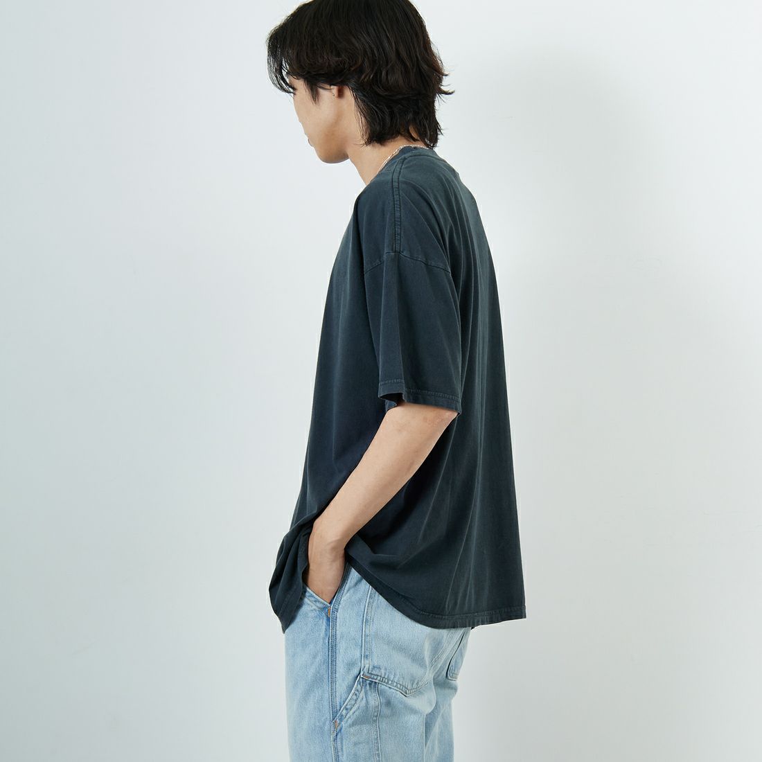 REMI RELIEF [レミレリーフ] 別注 ビッグプリントTシャツ THUNDER [RN28369284-JF] BLACK &&モデル身長：179cm 着用サイズ：M&&