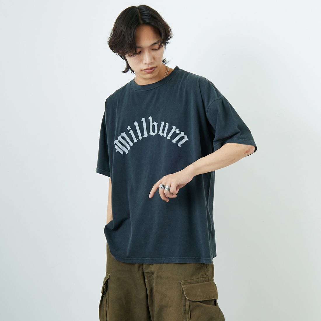 BLACK&&モデル身長：179cm 着用サイズ：M&&