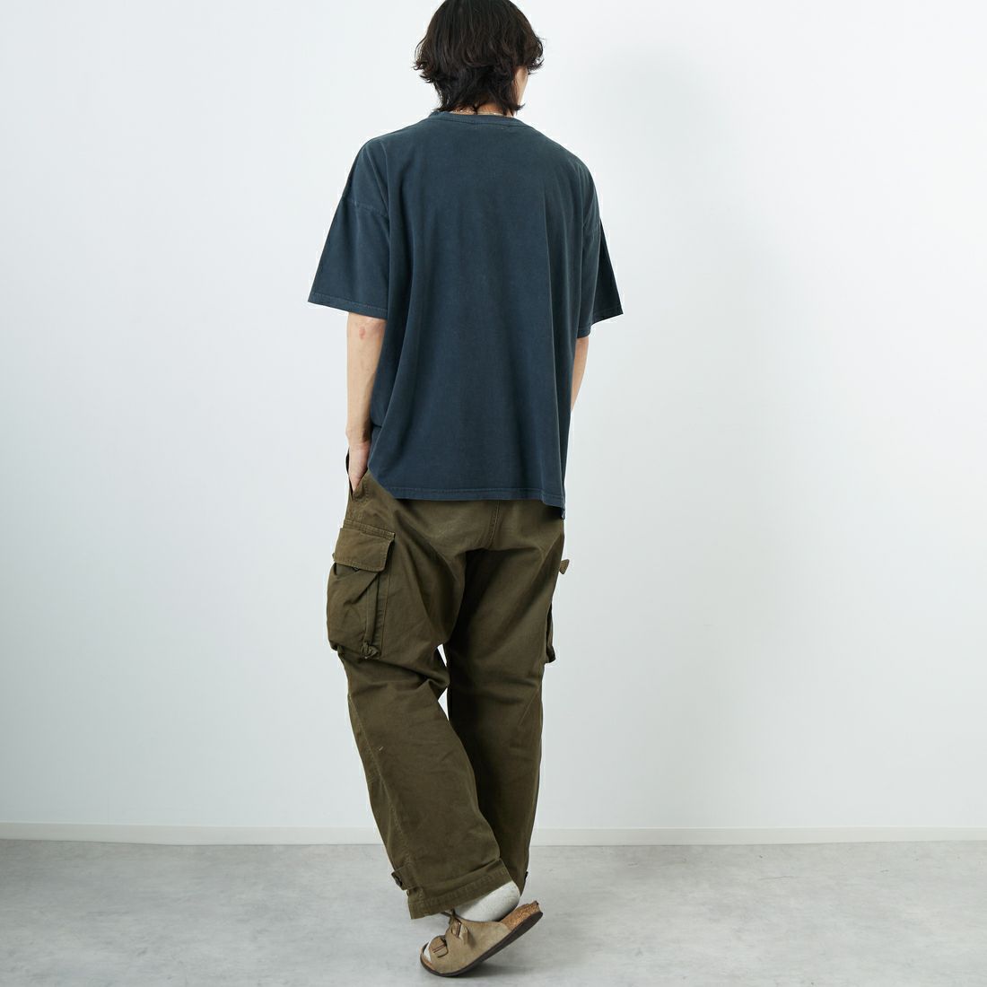 REMI RELIEF [レミレリーフ] 別注 ビッグプリントTシャツ MILLBURN [RN28369285-JF] BLACK &&モデル身長：179cm 着用サイズ：M&&