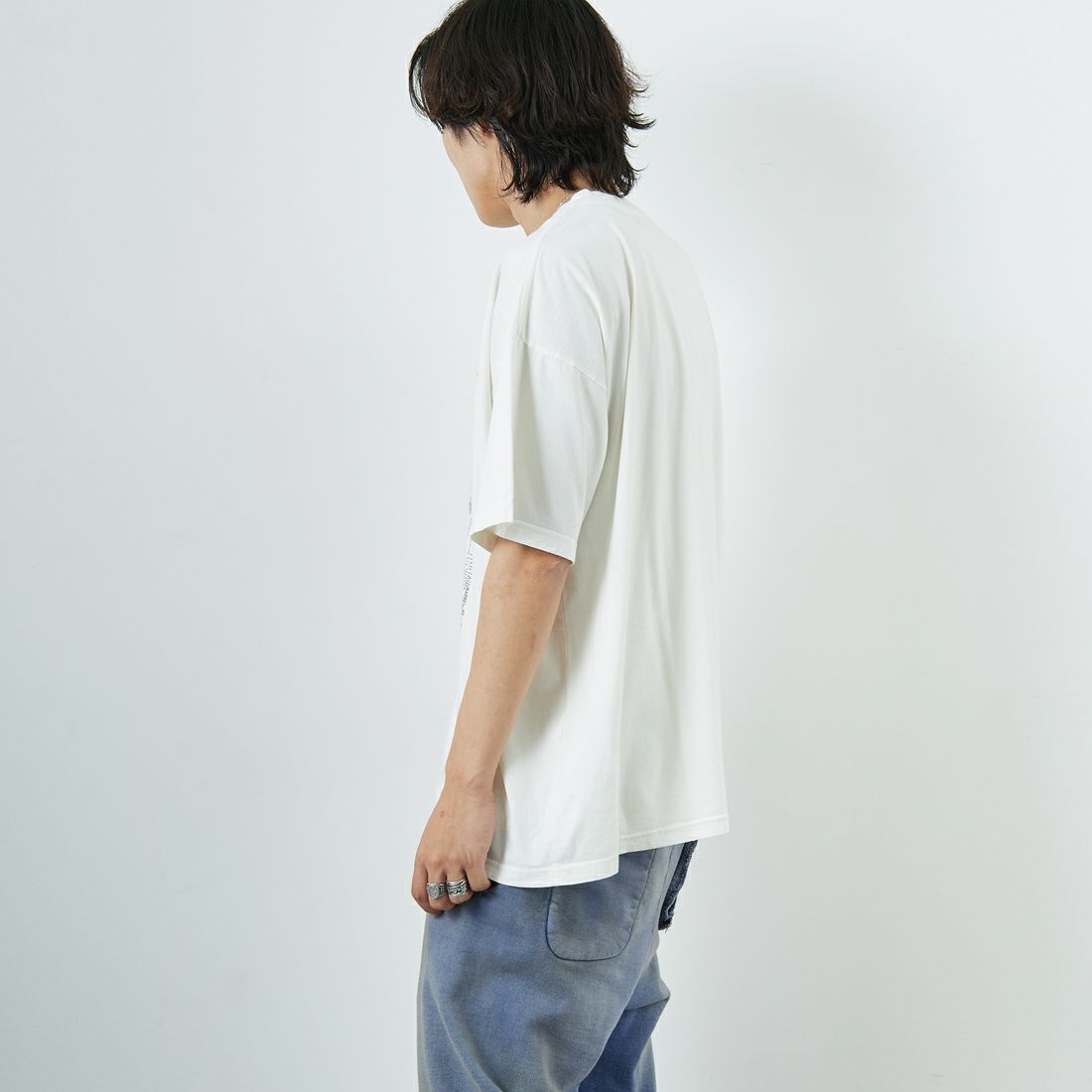REMI RELIEF [レミレリーフ] 別注 ビッグプリントTシャツ POISON MUSHROOM [RN28369296-JF] OFF WHITE &&モデル身長：179cm 着用サイズ：M&&