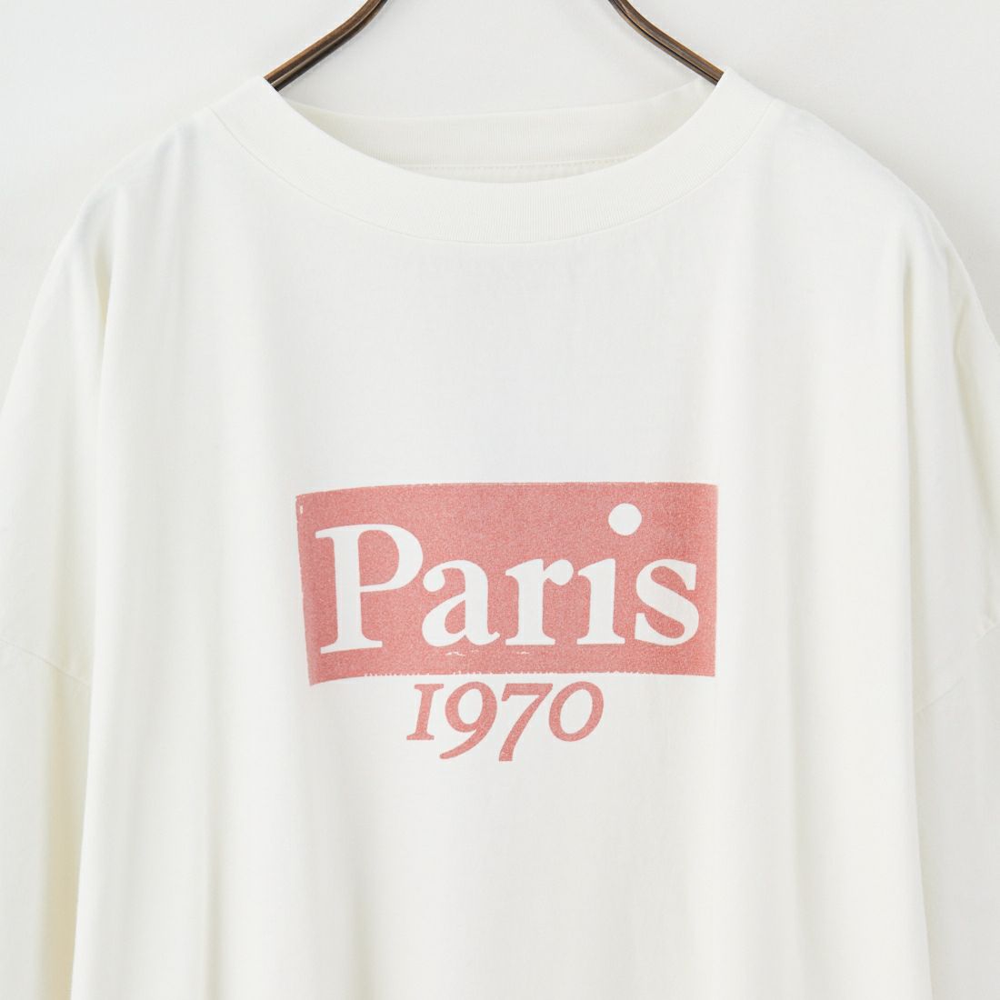 REMI RELIEF [レミレリーフ] 別注 ビッグプリントTシャツ PARIS 1970 [RN28369300-JF] OFF WHITE