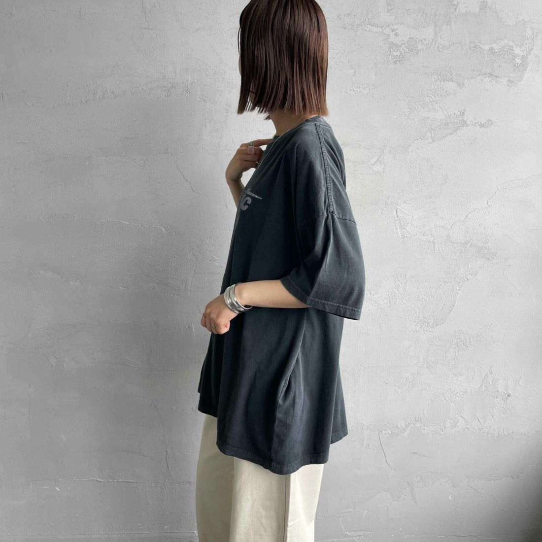REMI RELIEF [レミレリーフ] 別注 ビッグプリントTシャツ ELECTRIC [RN28369289-JF] BLACK