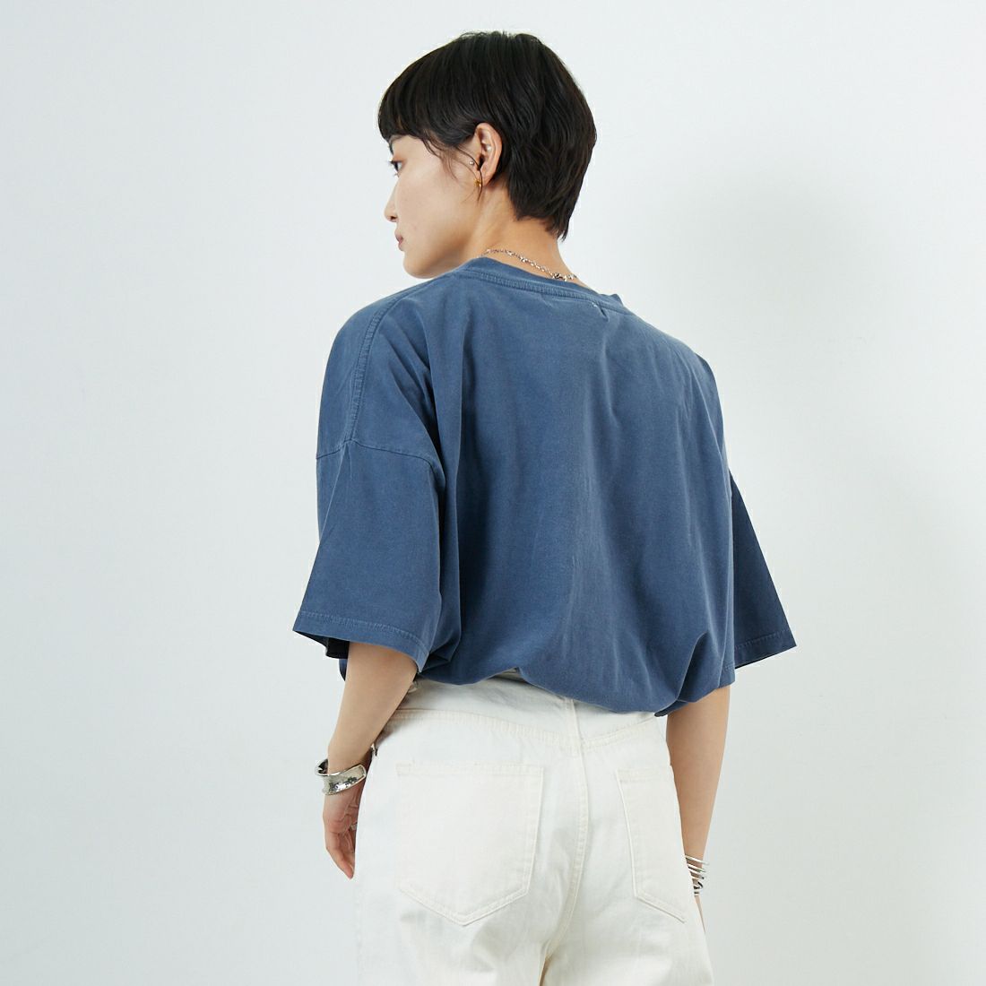 REMI RELIEF [レミレリーフ] 別注 ビッグプリントTシャツ ILLINOIS [RN28369306-JF] NAVY &&モデル身長：160cm 着用サイズ：S&&