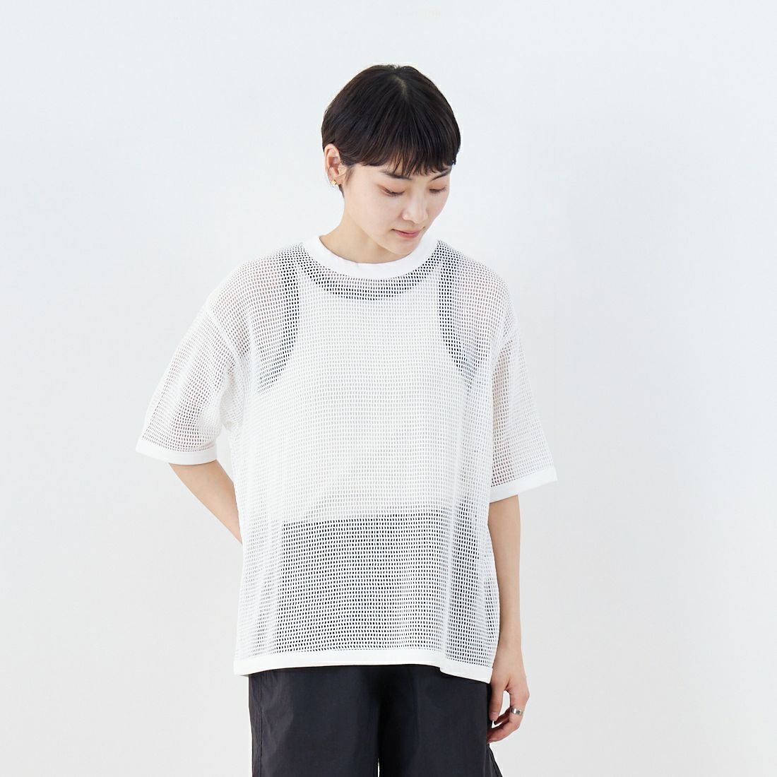 SLICK [スリック] コットンメッシュTシャツ [5230131] 900 WHITE &&モデル身長：160cm 着用サイズ：0&&