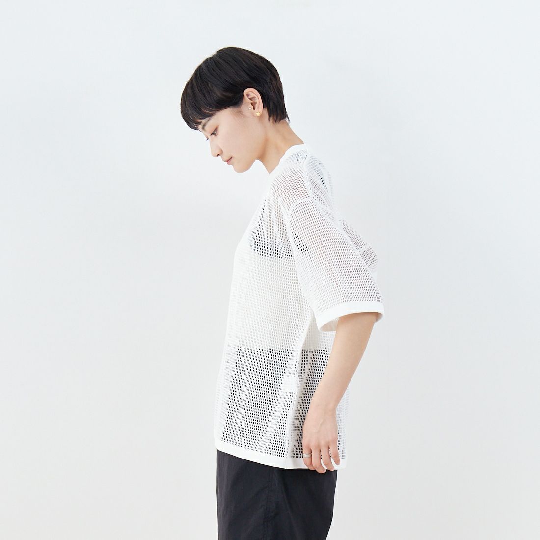 SLICK [スリック] コットンメッシュTシャツ [5230131] 900 WHITE &&モデル身長：160cm 着用サイズ：0&&