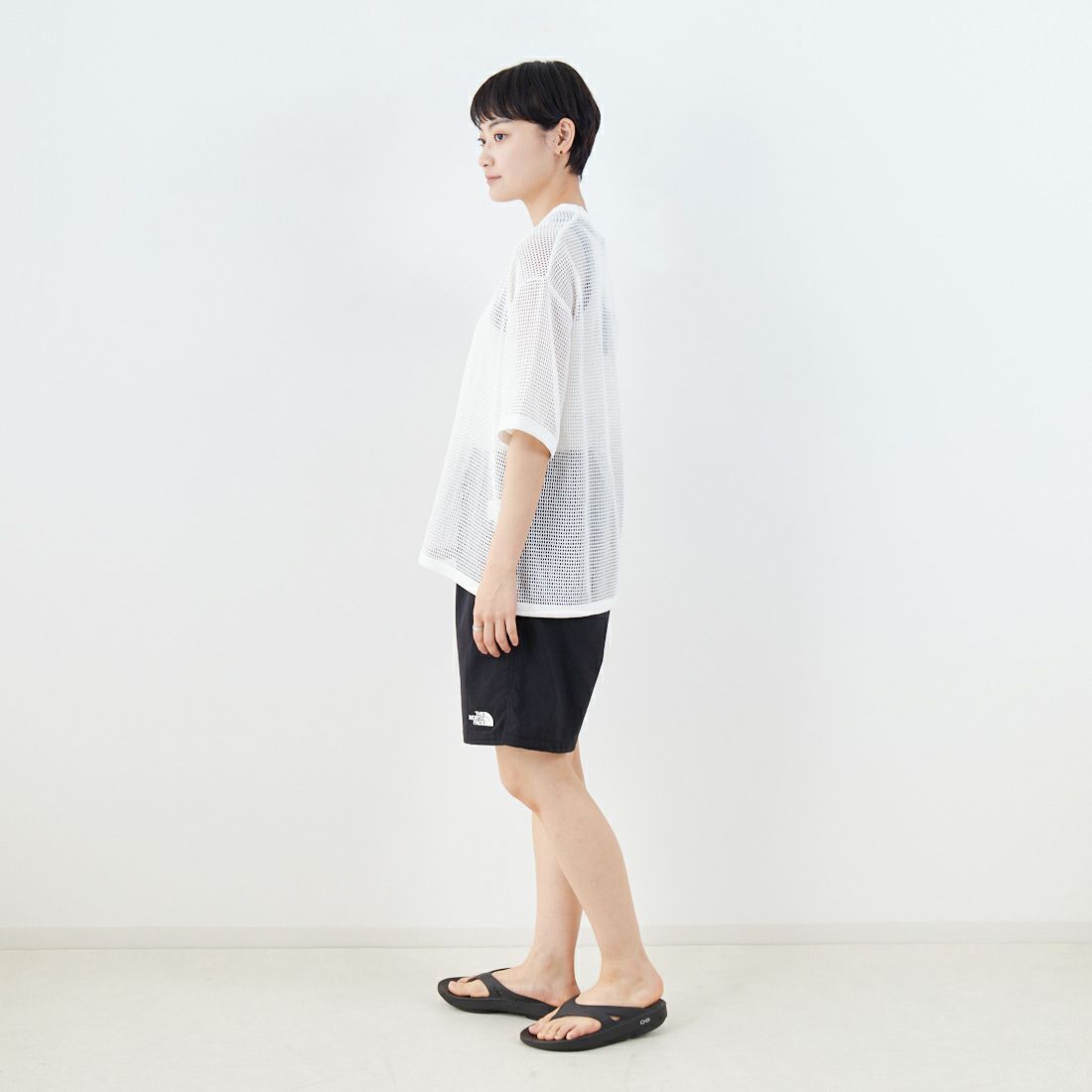 SLICK [スリック] コットンメッシュTシャツ [5230131] 900 WHITE &&モデル身長：160cm 着用サイズ：0&&