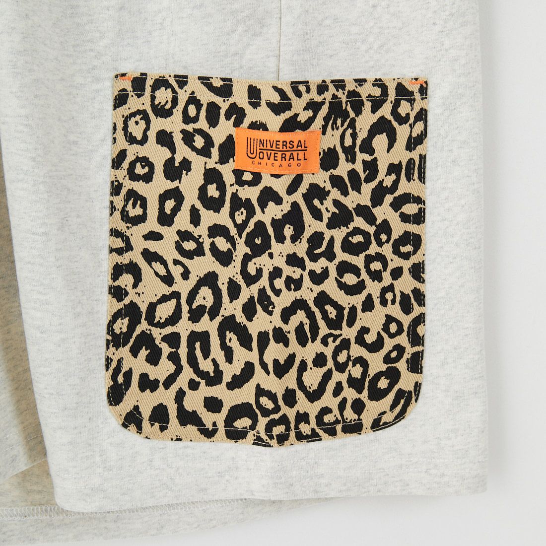 UNIVERSAL OVERALL [ユニバーサルオーバーオール] 別注 レオパード柄 カバーオールTシャツ [U2511283IN-JF] OATMEAL
