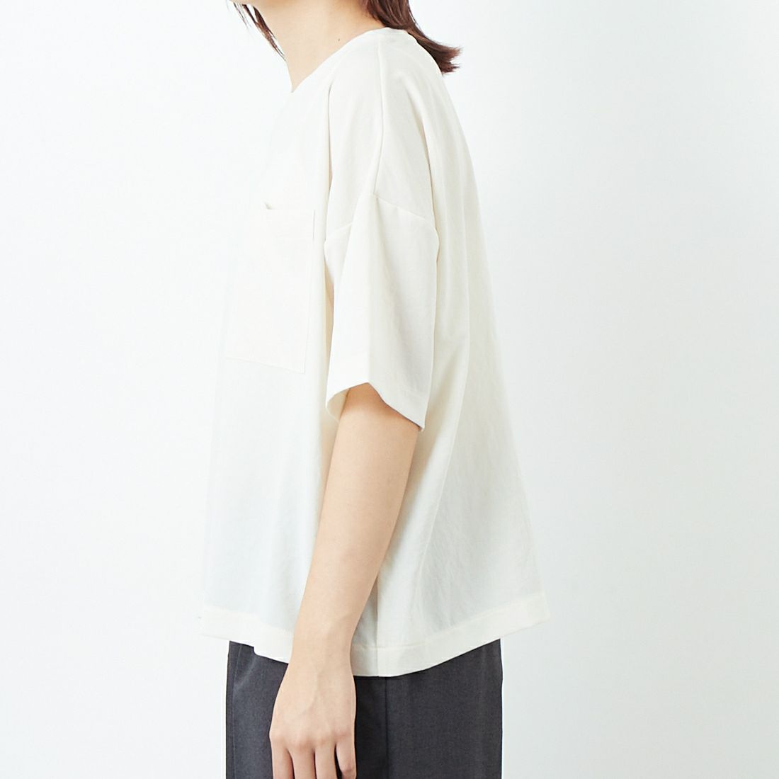 MICA&DEAL [マイカアンドディール] Tブラウス [0125209110] IVORY &&モデル身長：167cm 着用サイズ：F&&