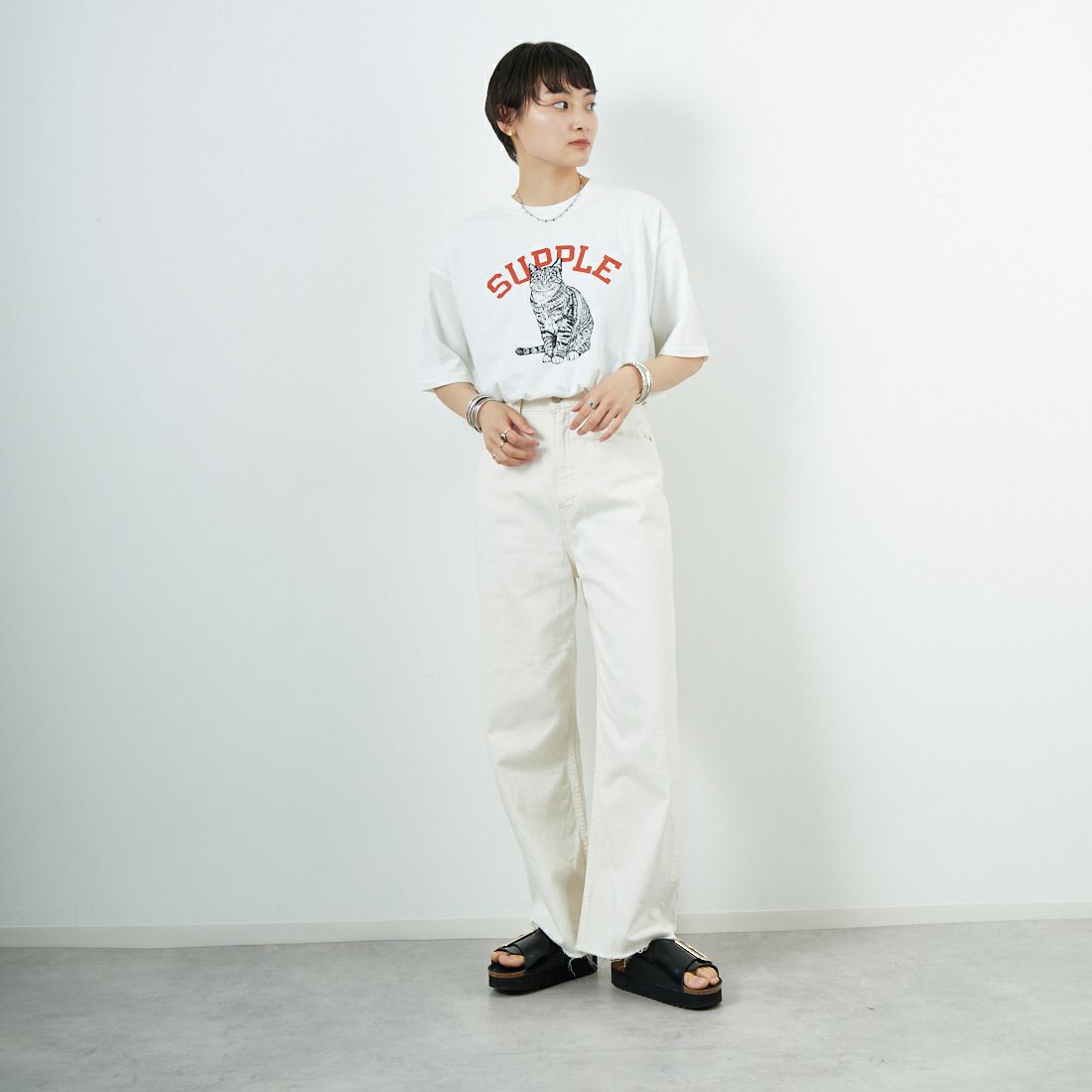 SCREEN STARS [スクリーンスターズ] 別注 ドッグ&キャットプリントTシャツ [2522-SSIN-JF] WHT CAT &&モデル身長：160cm 着用サイズ：F&&