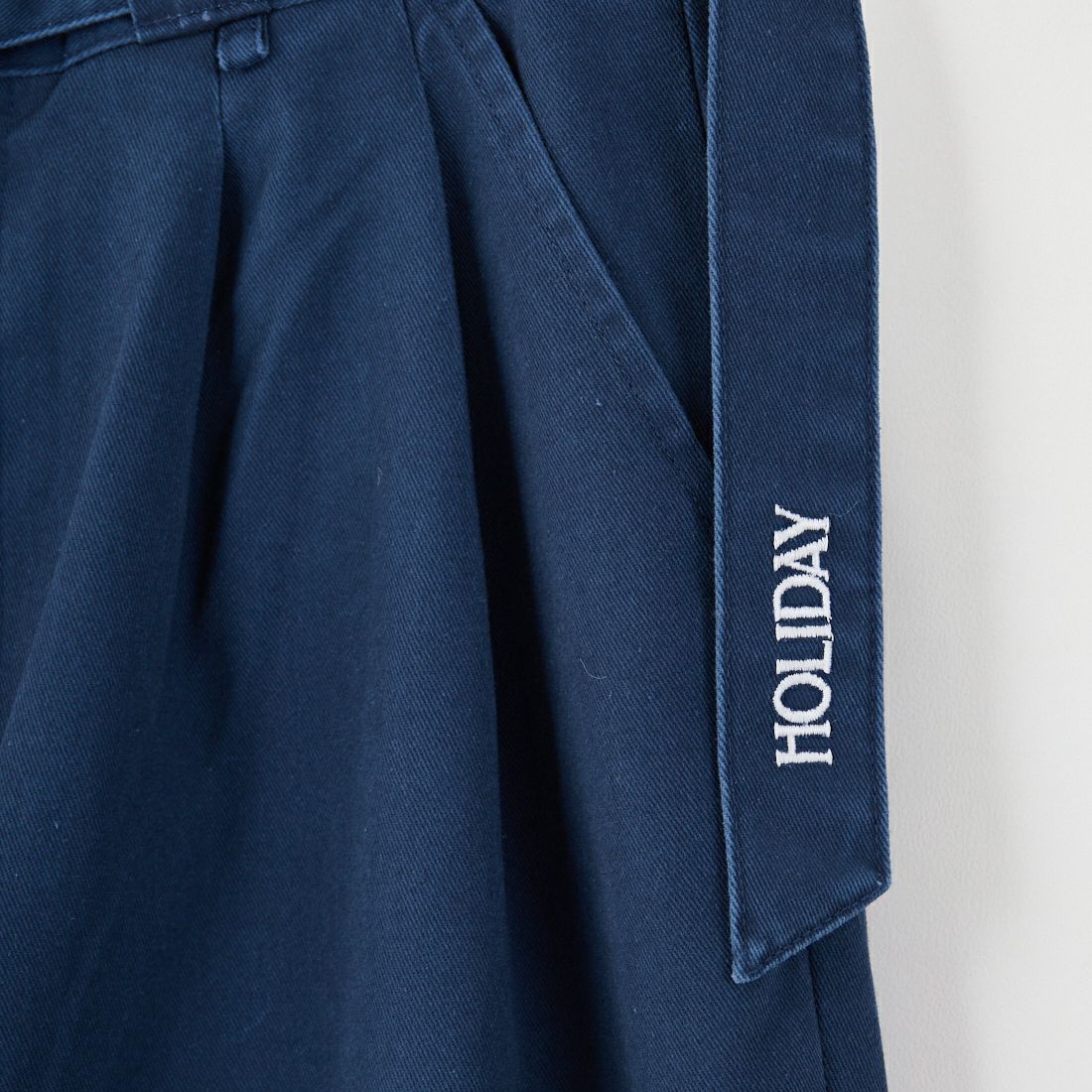 HOLIDAY [ホリデイ] DICKIES BELTED 2TUCK PANTS [25102142] NAVY