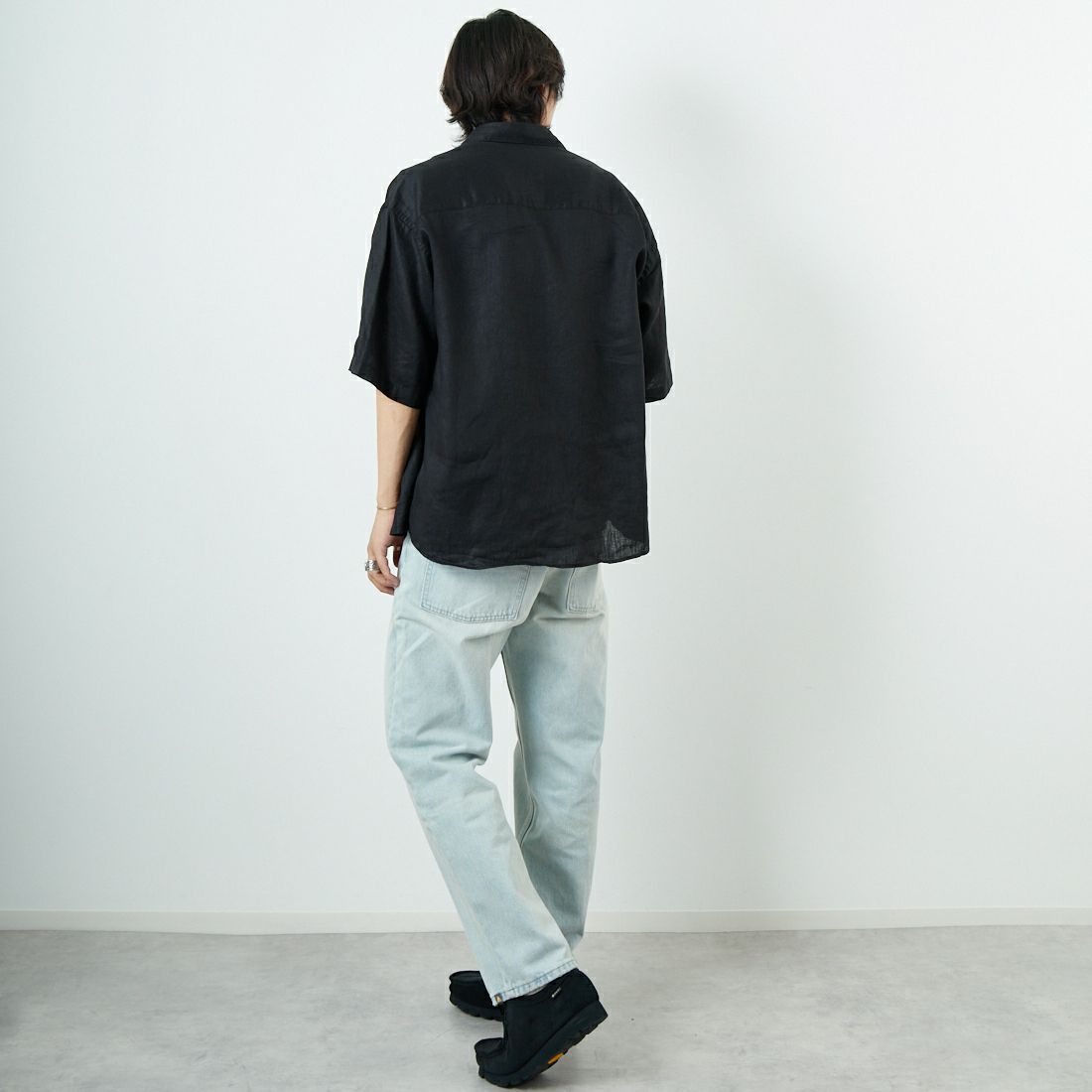 Jeans Factory Clothes [ジーンズファクトリークローズ] フレンチリネンワイドレギュラーカラーシャツ [BFP613] BLACK &&モデル身長：179cm 着用サイズ：L&&