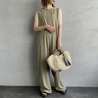 39 KHAKI&&モデル身長：158cm 着用サイズ：F&&