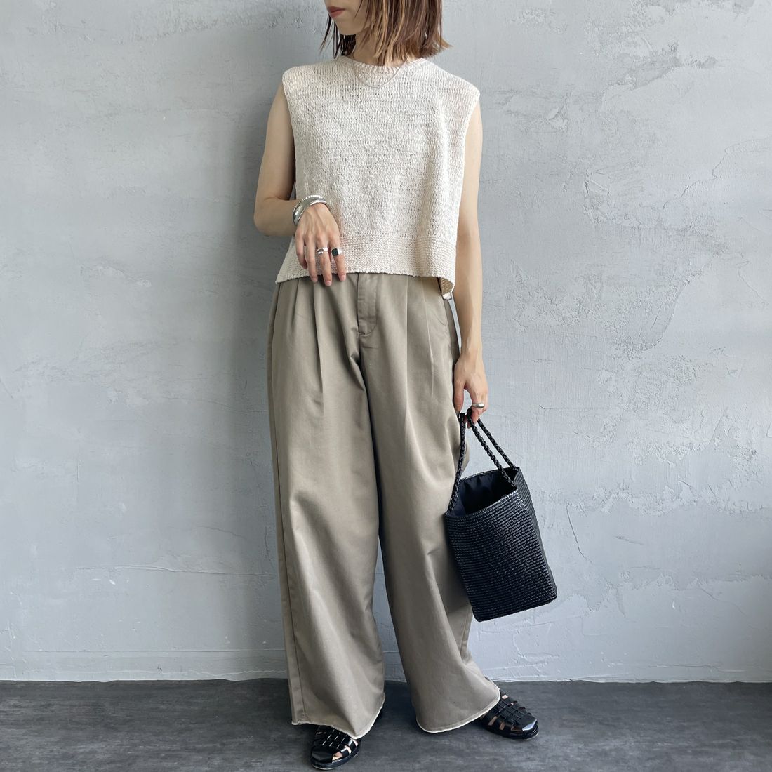 mizuiro ind [ミズイロインド] クルーネックショートベスト [2-220030] 13 KINARI &&モデル身長：158cm 着用サイズ：F&&