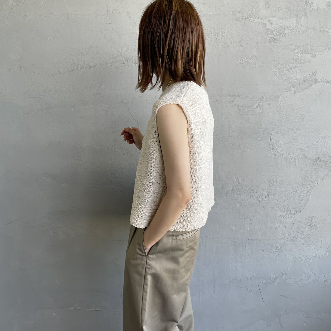 mizuiro ind [ミズイロインド] クルーネックショートベスト [2-220030] 13 KINARI &&モデル身長：158cm 着用サイズ：F&&