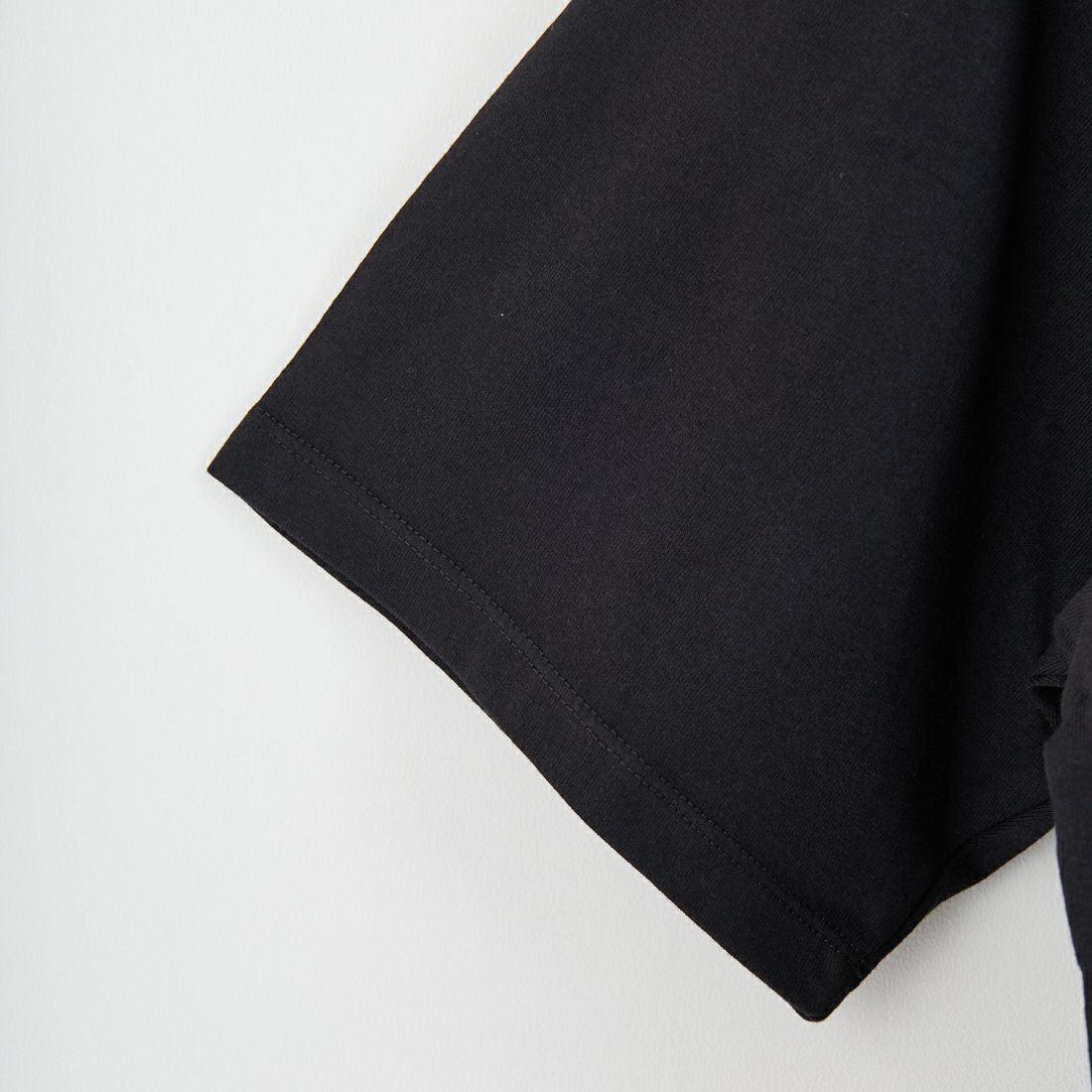 HUF [ハフ] メガクローム ショートスリーブTシャツ [TS02446] BLACK