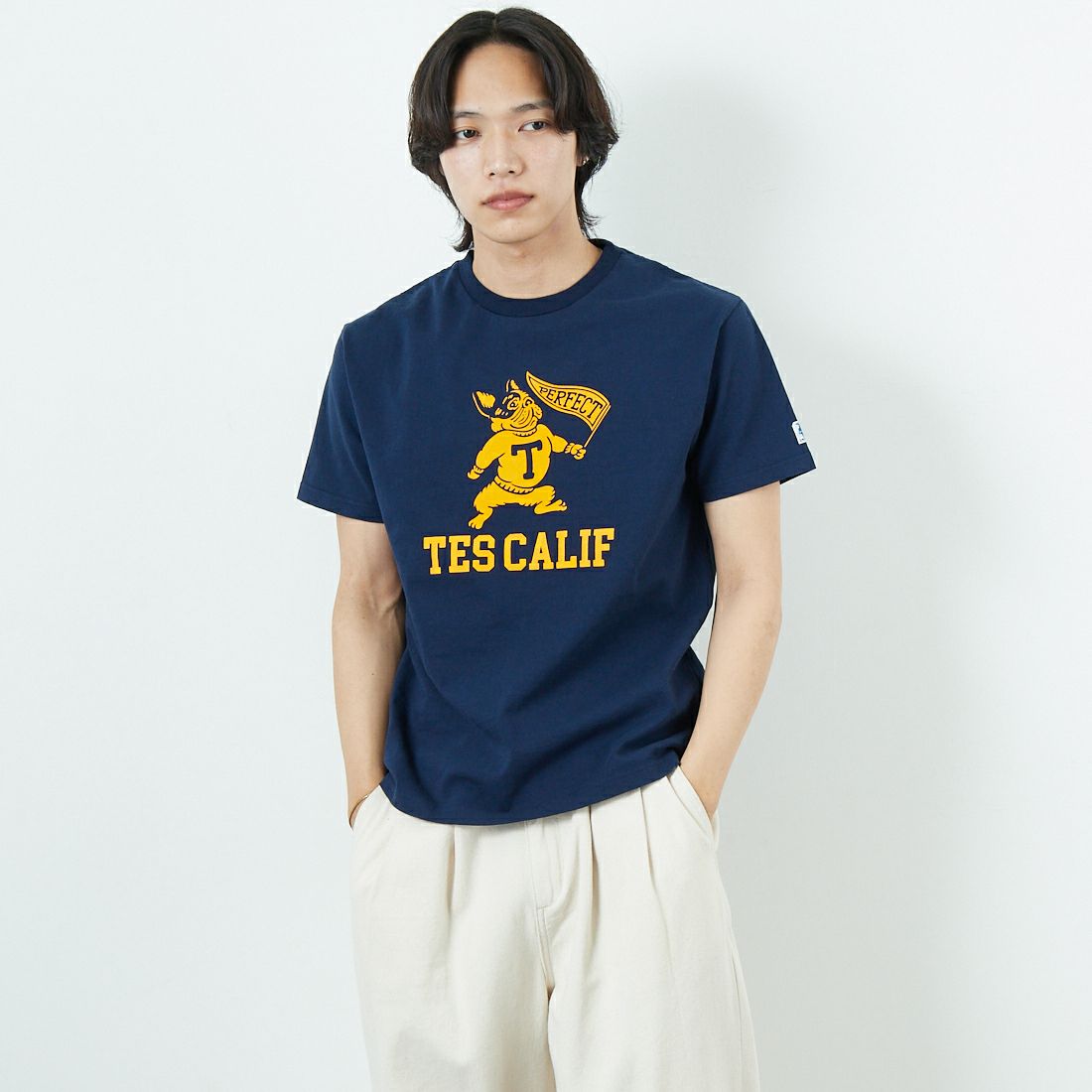 60 NAVY&&モデル身長：179cm 着用サイズ：M&&